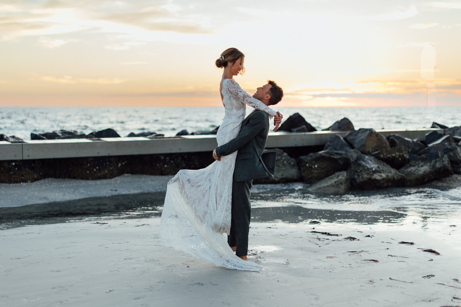 DanielleRobert_BeachPortraits-345