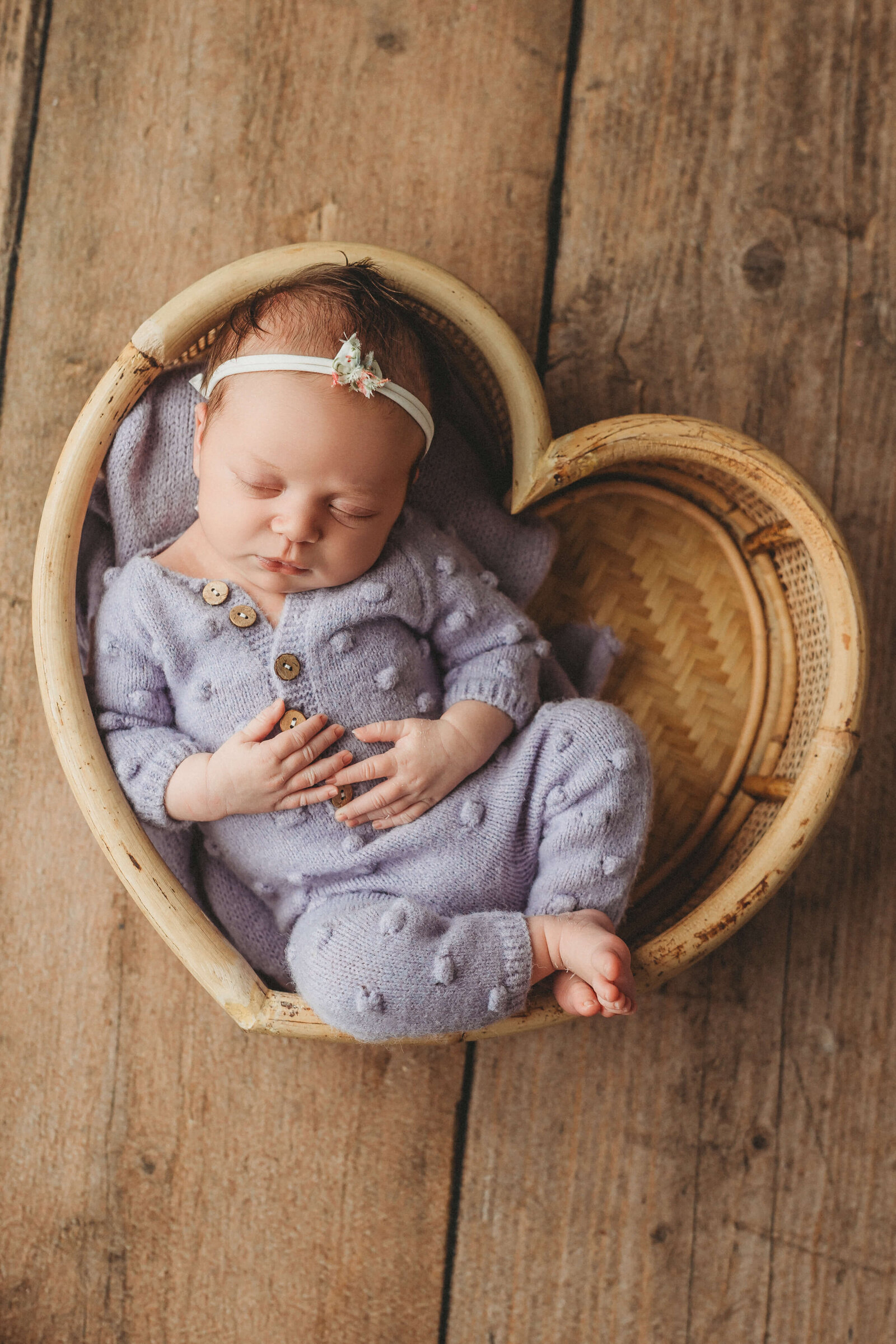 heart-shaped-baby-bowl-purple-outfit-newborn-photographer-harrisburg