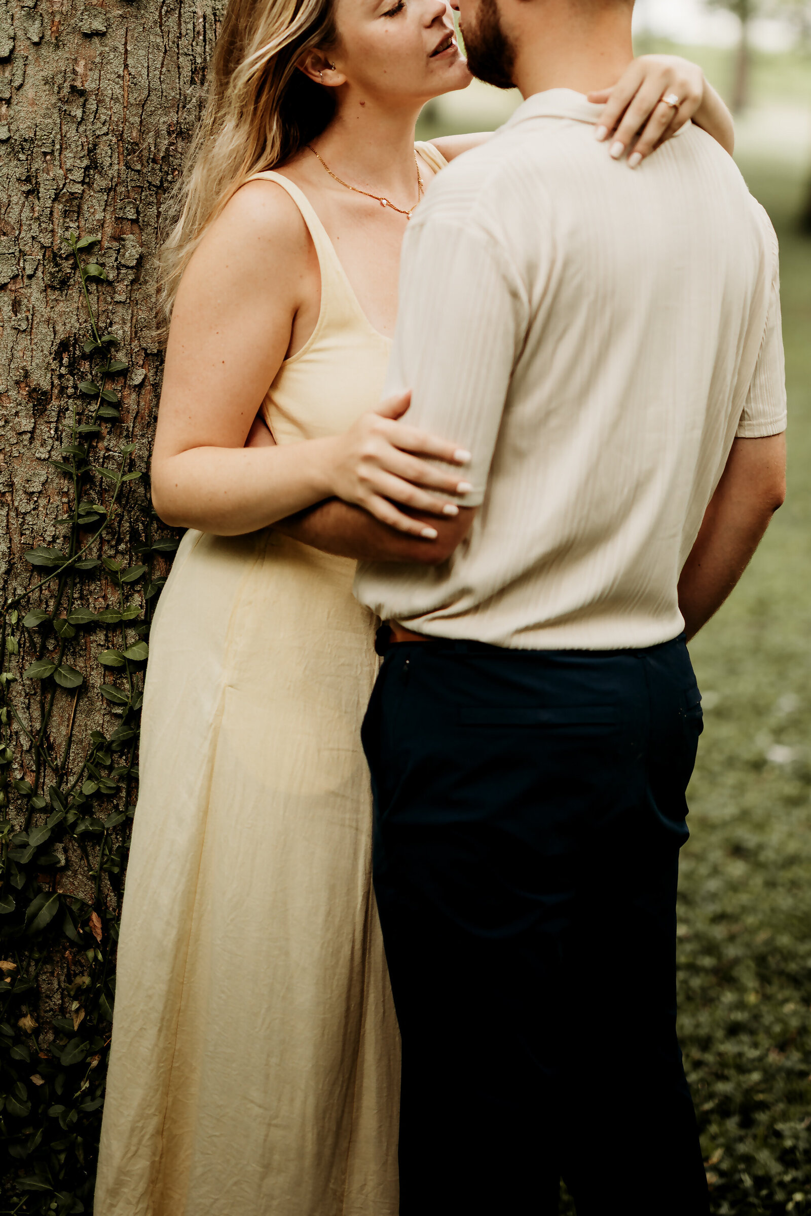 9365-Caleb-Maddie-Engagement-Indianapolis-8x10