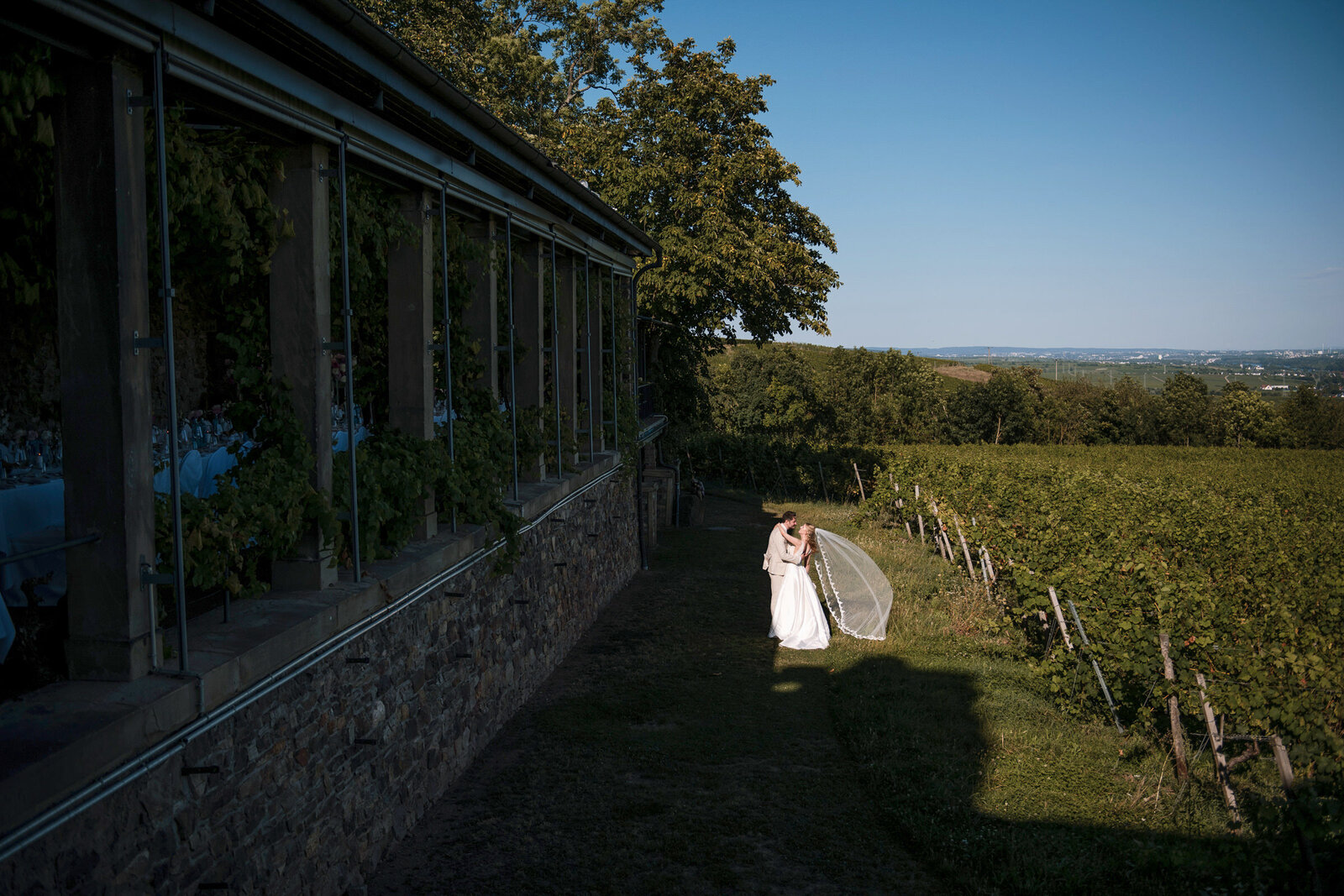 110_Burg_Schwarzenstein_Weddings_Celebrations_by_Saskia_Marloh_Photographer