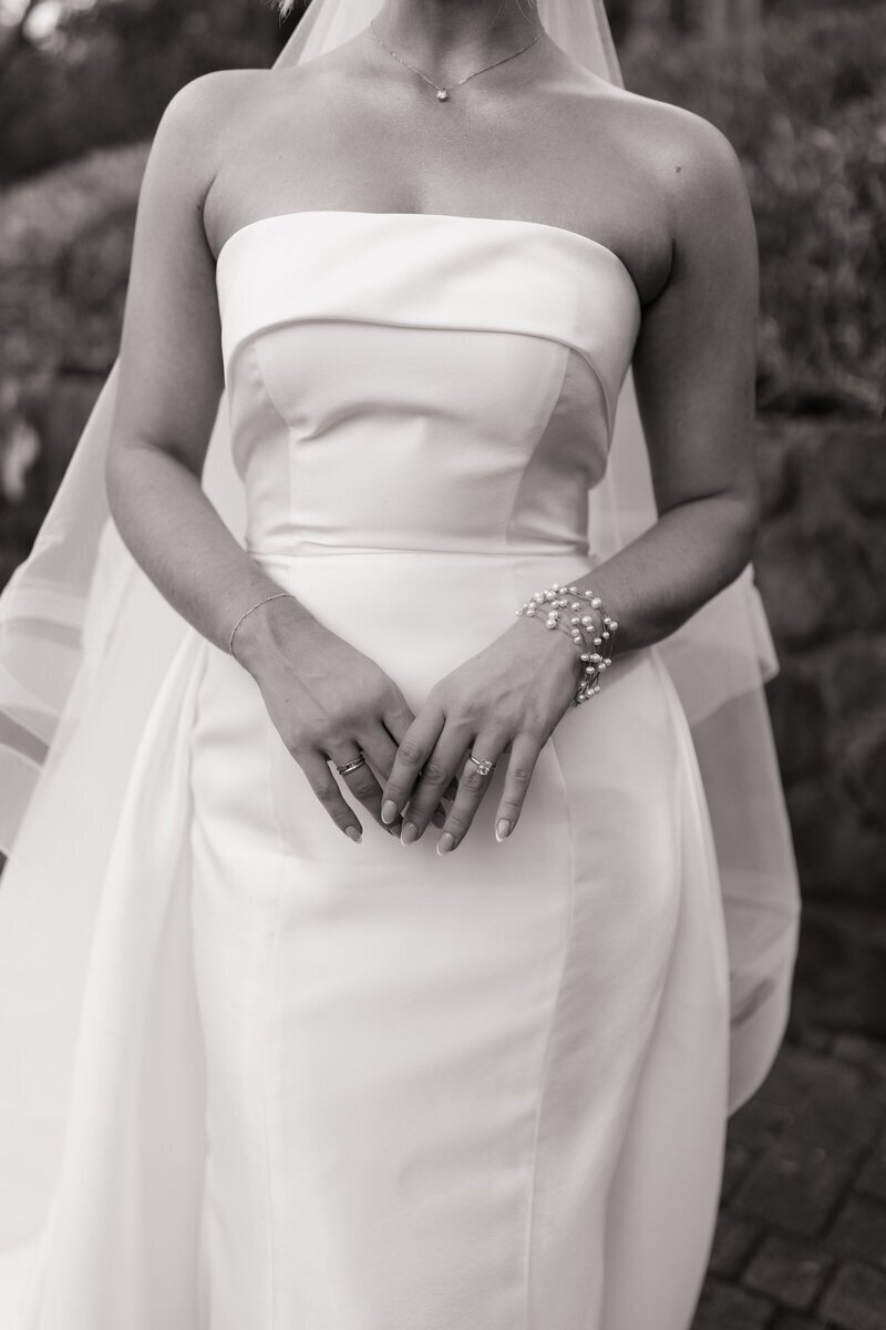 Bride hand details by elopement photographer washington state