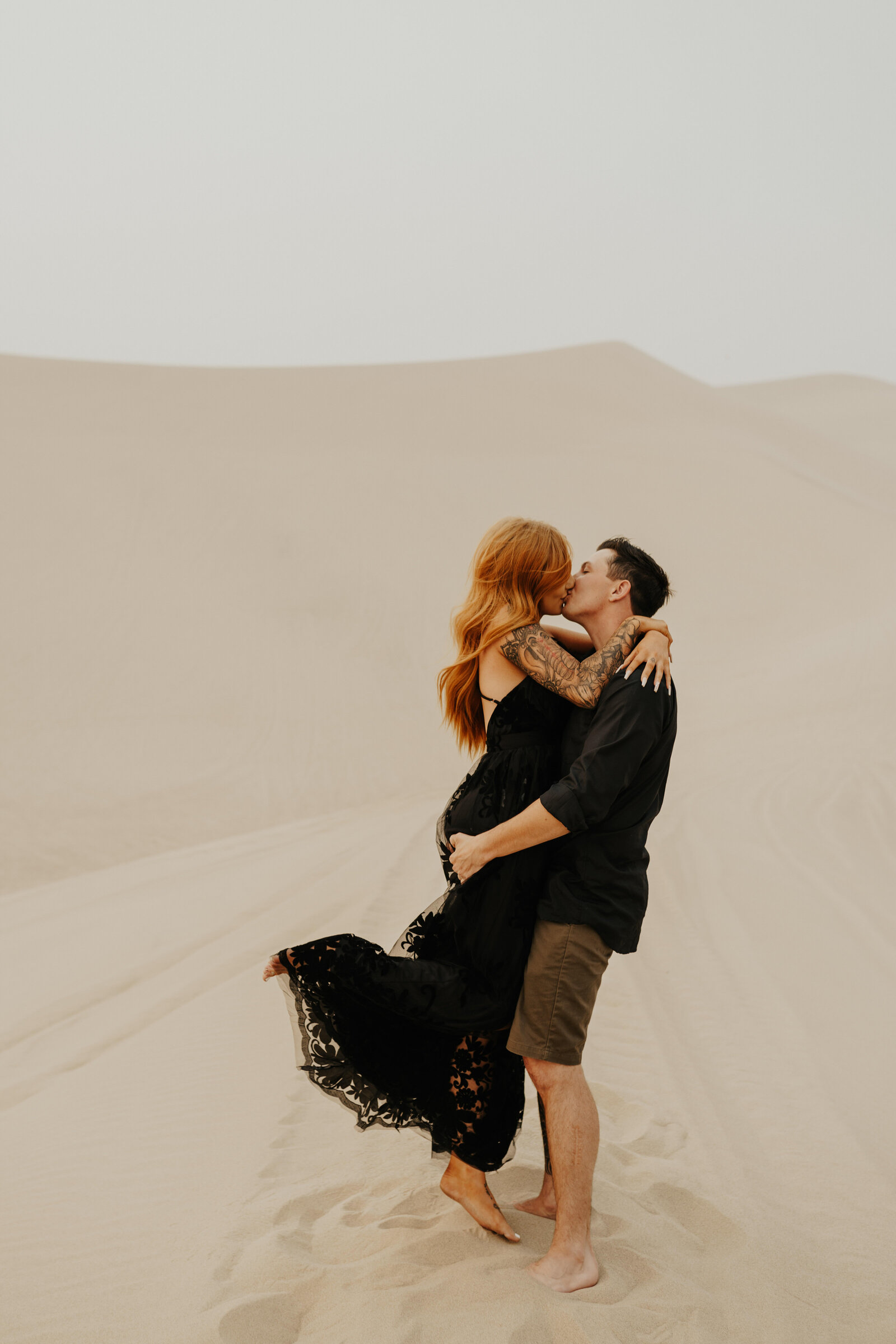 Sand Dunes Couples Photos - Raquel King Photography8