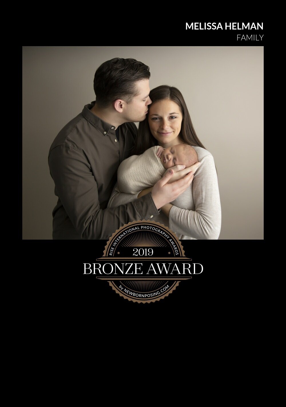Family newborn photo award for Melissa HElman studio.