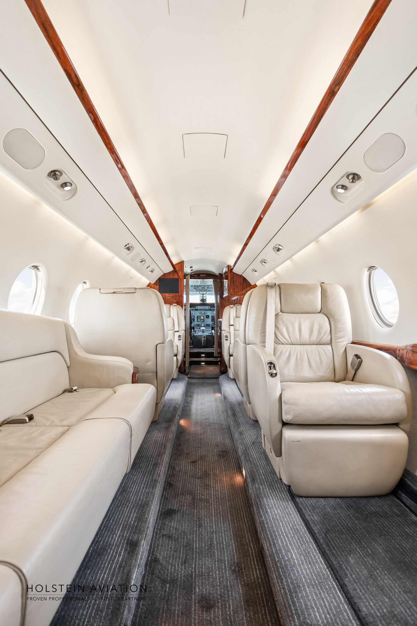 G200 N672PS Watermark-36