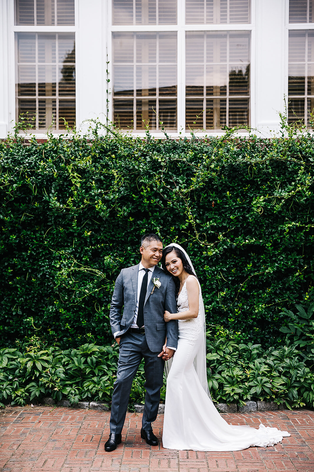 323_susan_nhieu_wedding_concord_hotel_noir_9_creatives_3P6A9907_websize