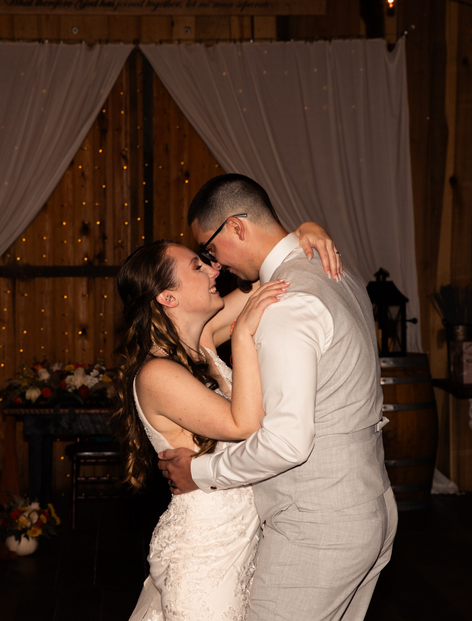 bride and groom first dance