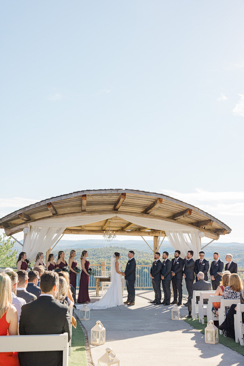 Le Belvédère Weddings | lynsey-andrew-le-belvedere-sept-wedding-grey-loft-studio-2022-413