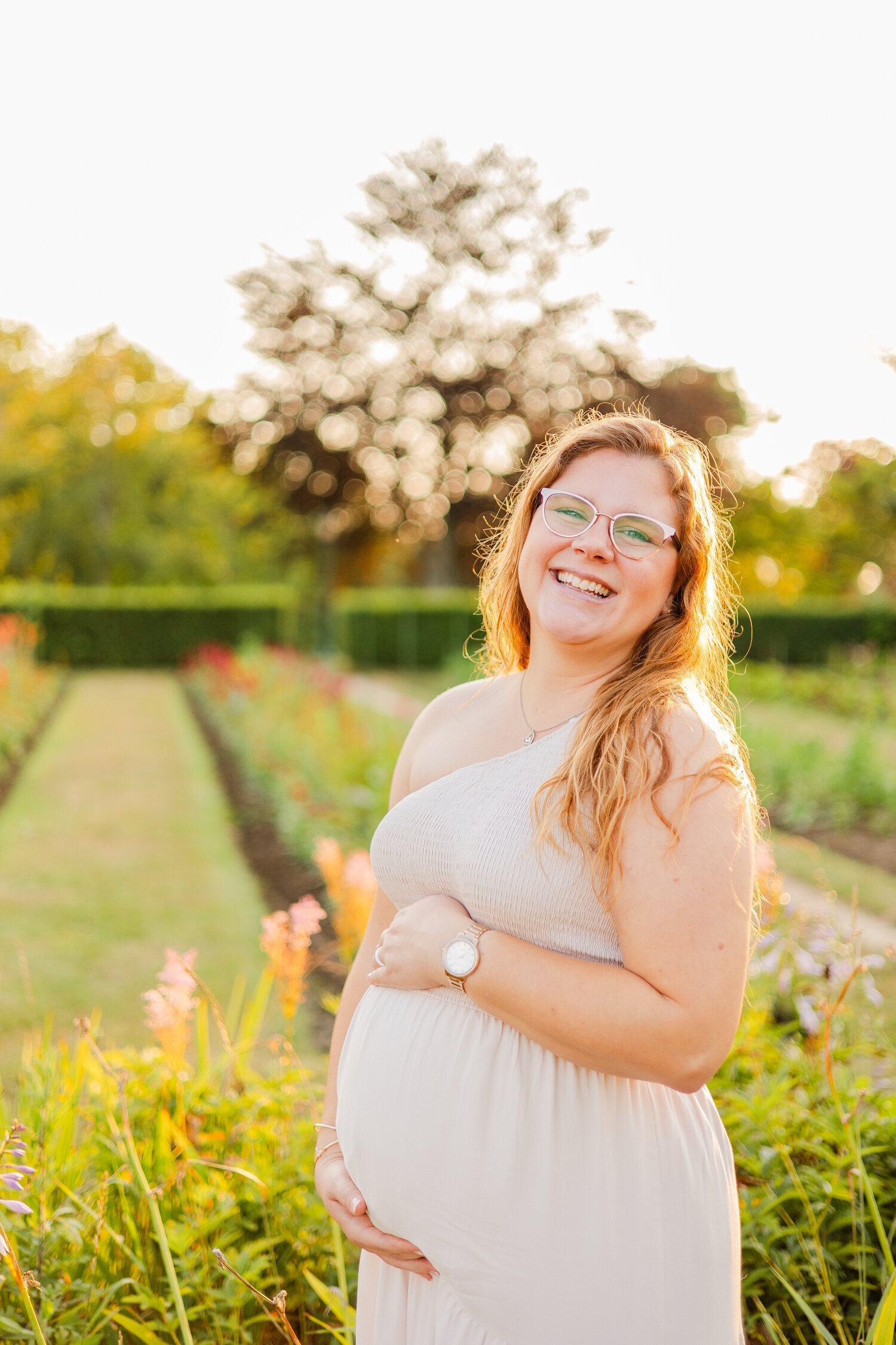 20230711_Chelsea Lavallee Photography_Harkness State Park_Waterford CT_Maternity-00-WEBSITE-015