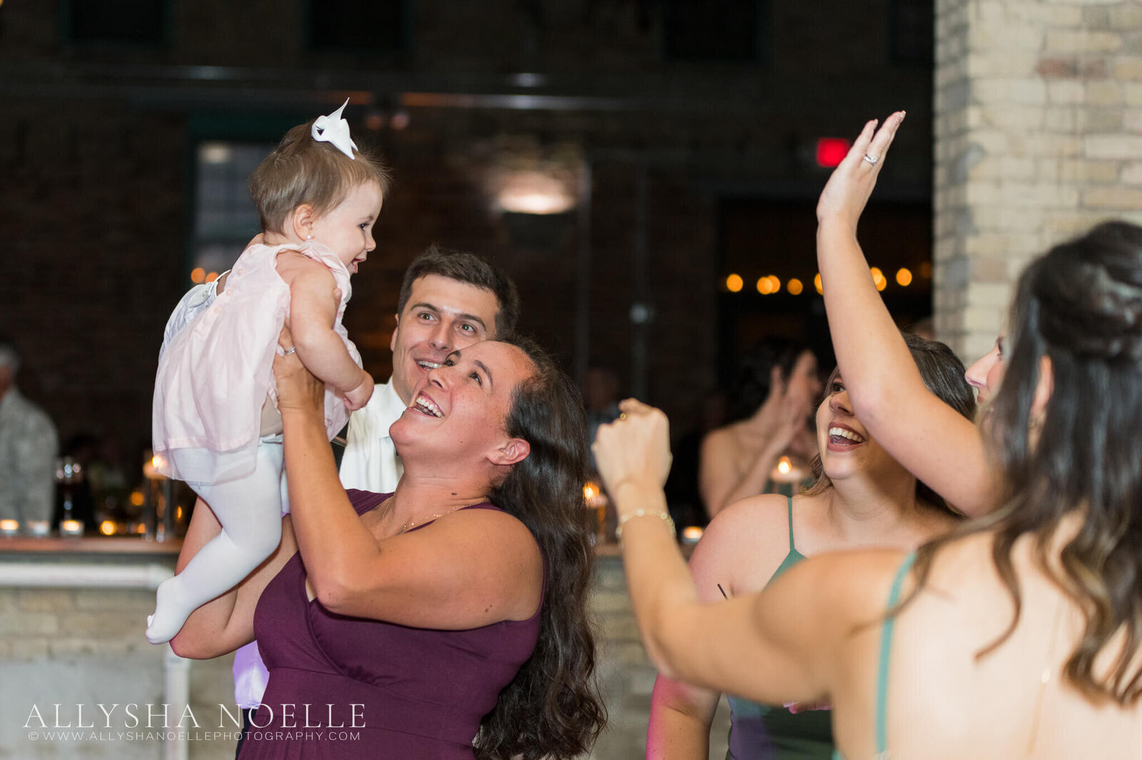 Wedding-at-The-Factory-on-Barclay-in-Milwaukee-1130