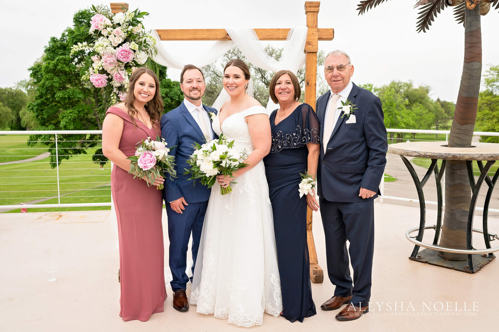 Wedding-at-River-Club-of-Mequon-468