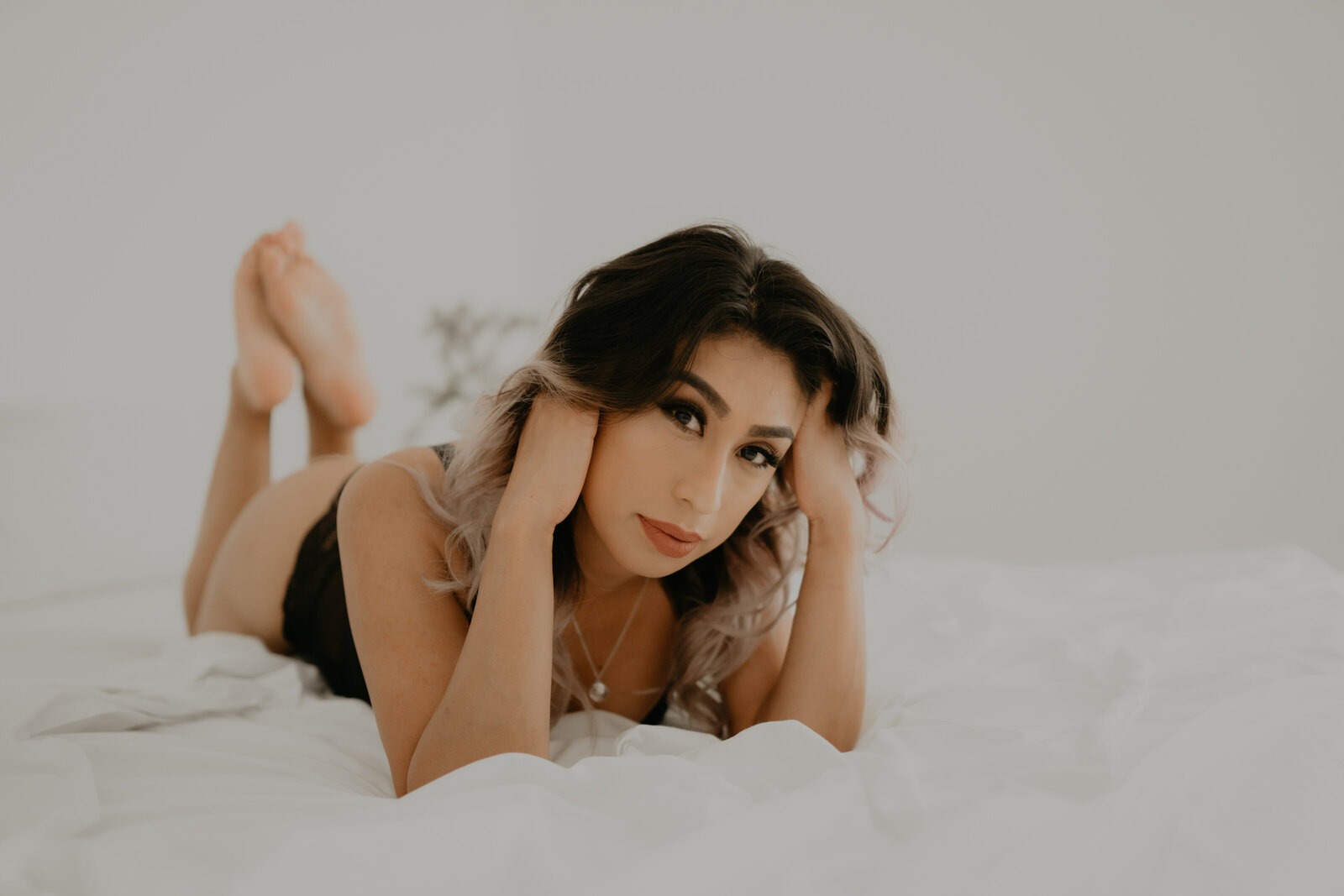 Temecula, California Boudoir photographer Yescphotography photoshoot on bed
