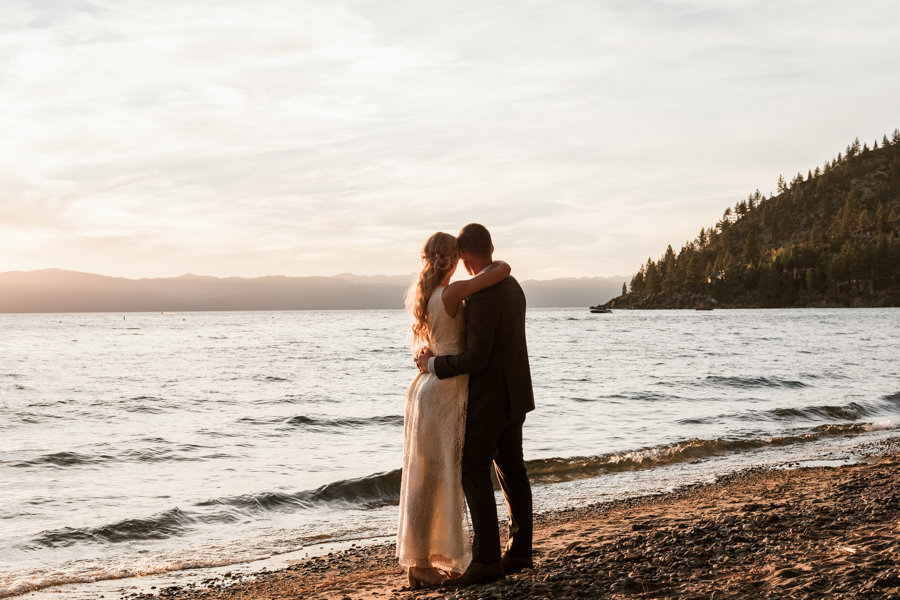 Minimal-Lake-Tahoe-Wedding-Fine-Art-Destination-Photographer-Andi-Artigue-7