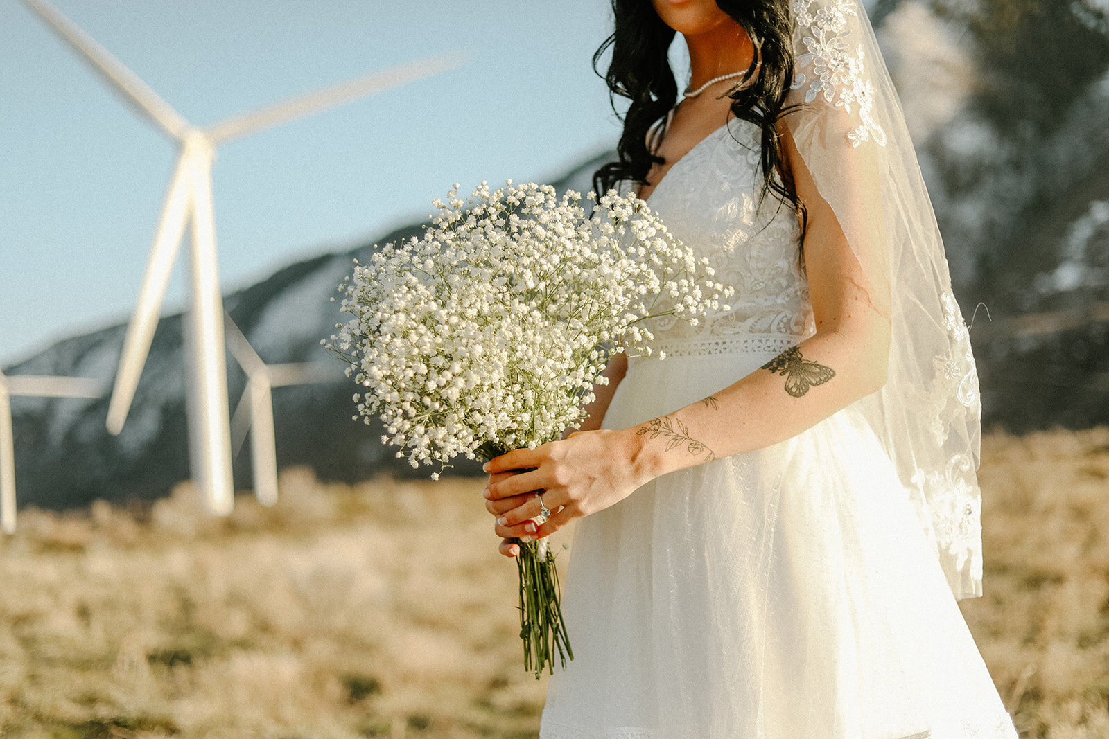 how to choose a wedding photographer