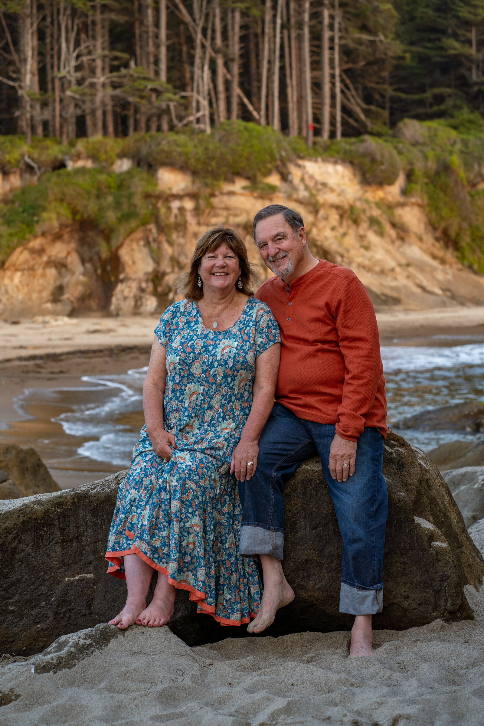 Engagement Photographer in Lincoln City Oregon 