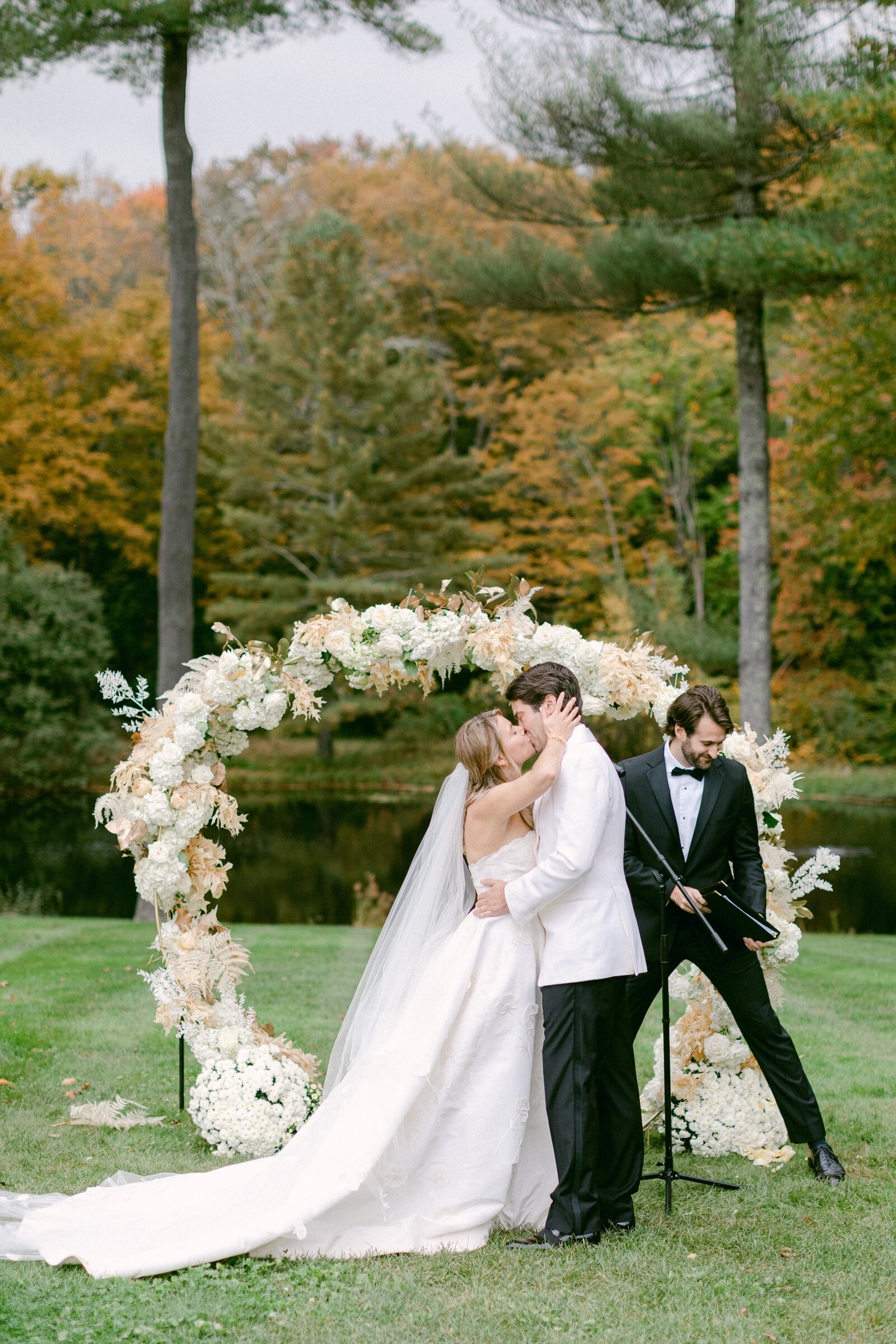 jubilee_events_connecticut_fall_outdoor_wedding_56