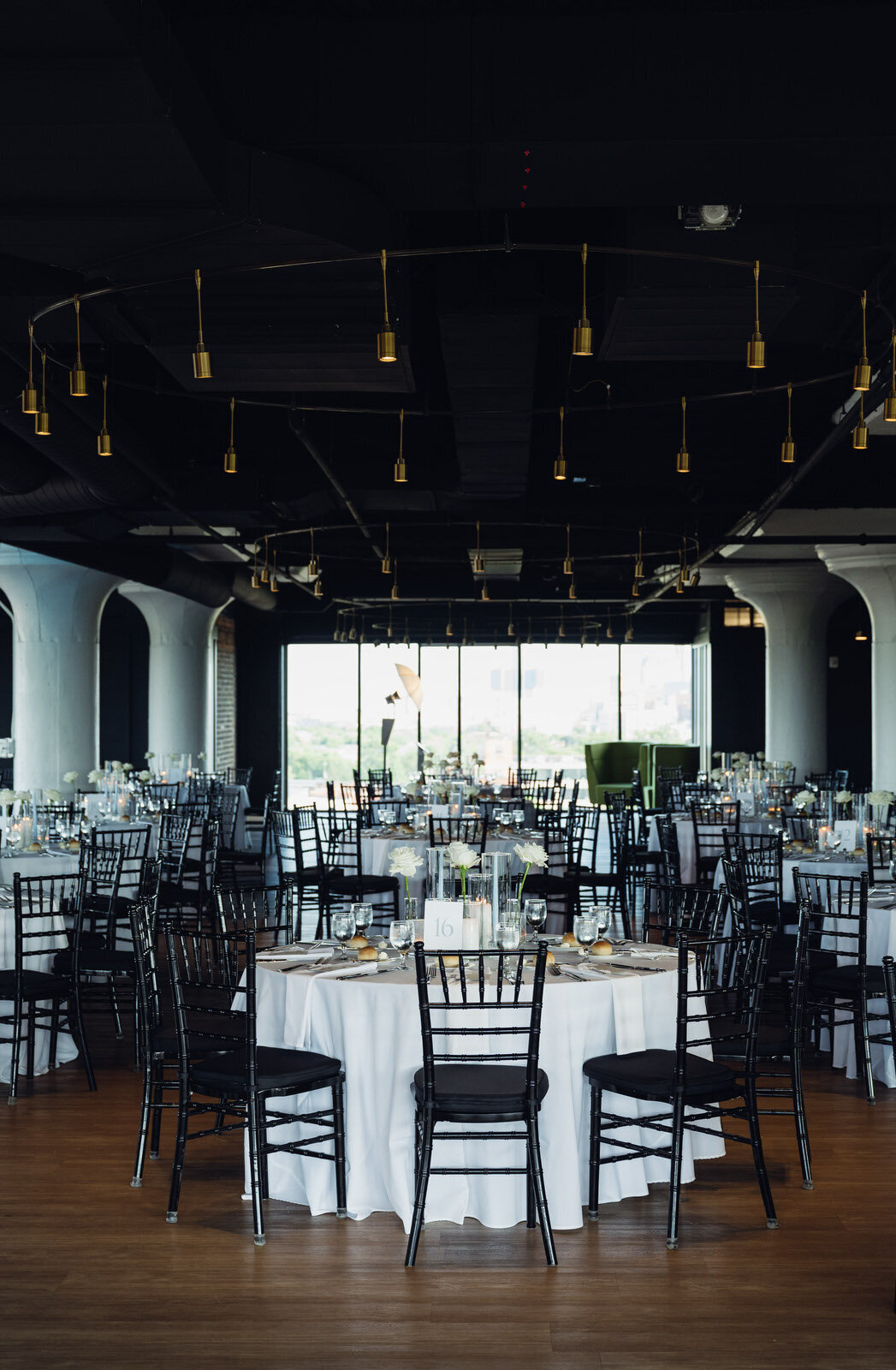 Chroma-Detroit-Wedding-Kaitlyn-Cole-Photography-270