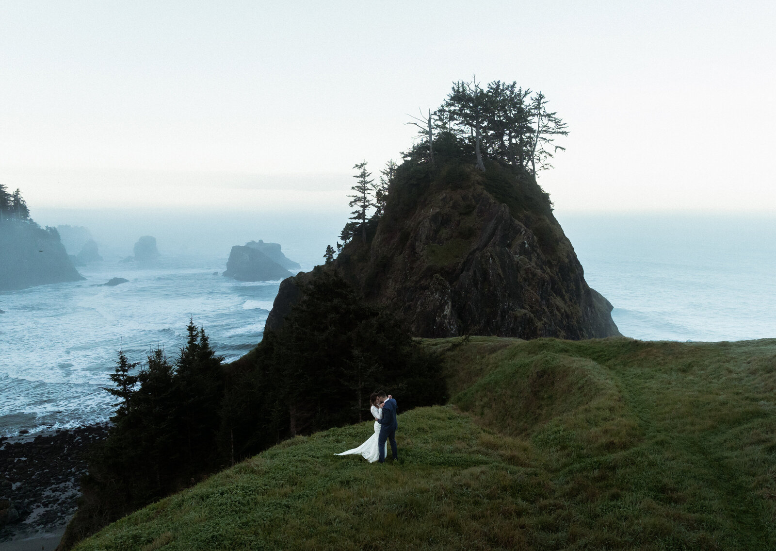 Oregon Coast Elopement Photography by Kollar – Arizona’s Premier Elopement Photographer
