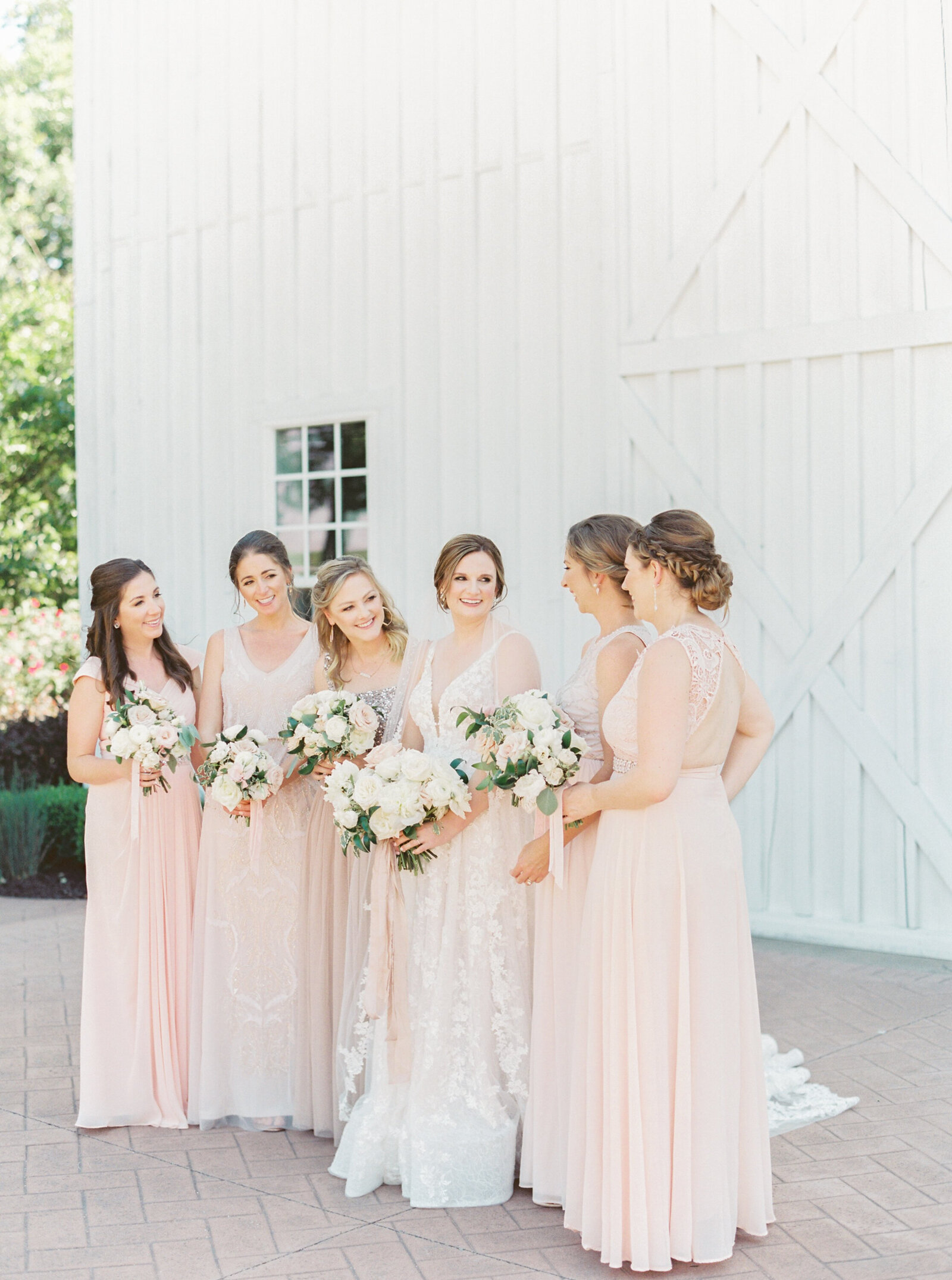 White Sparrow Barn_Lindsay and Scott_Madeline Trent Photography-0059
