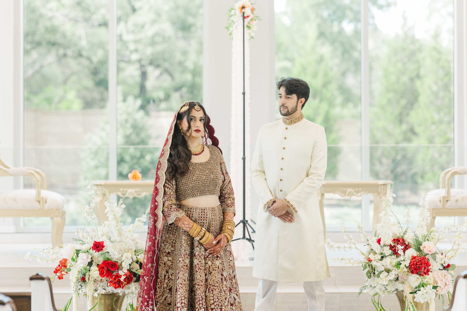 Indoor-couple-photography