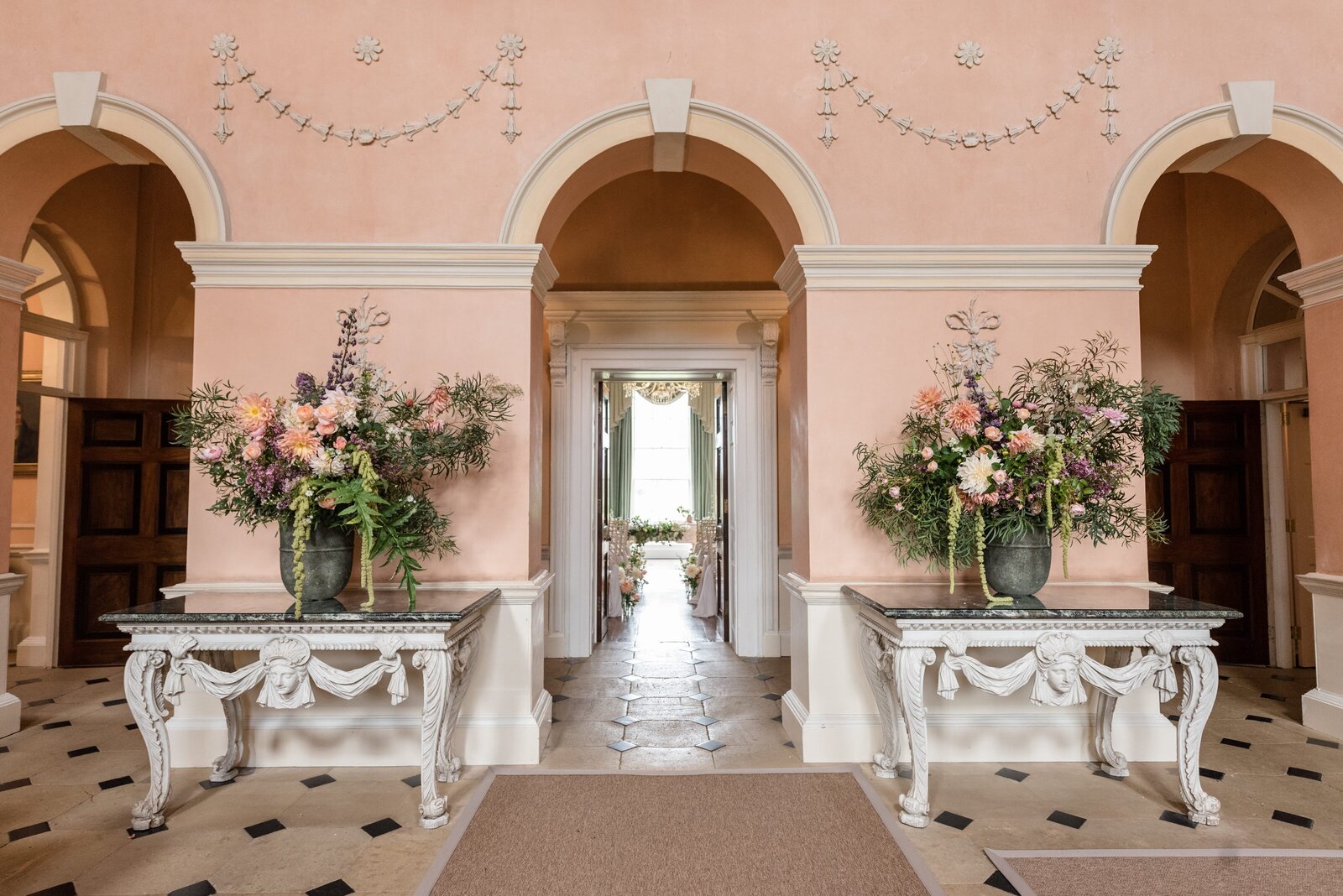 Kelmarsh-Hall-wedding-photos-1211