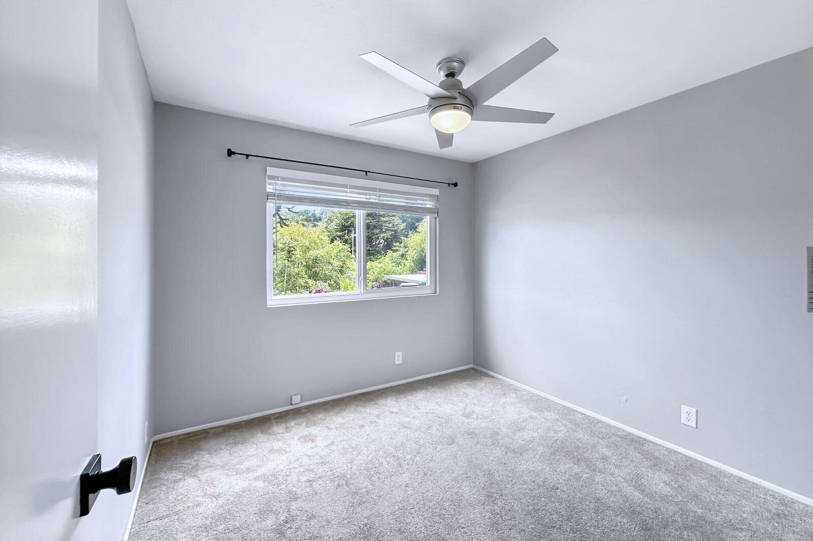 mls18_michael-jimenez-pacifica-real-estate-agent-homes-for-sale-bay-area-bedroom-2-top-realtor-pacifica