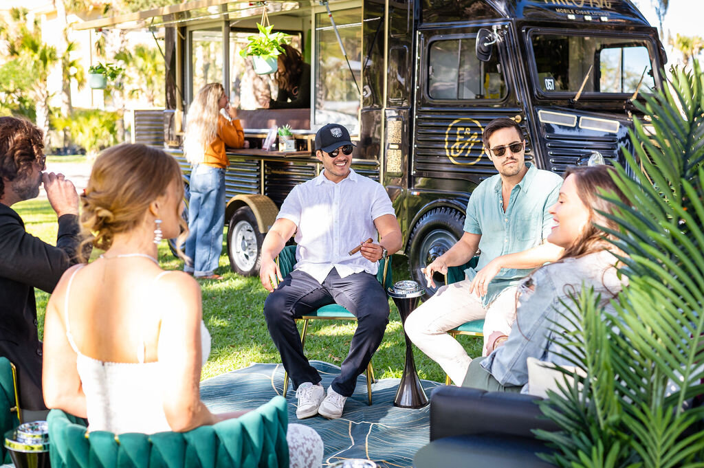 cigars truck and lounge