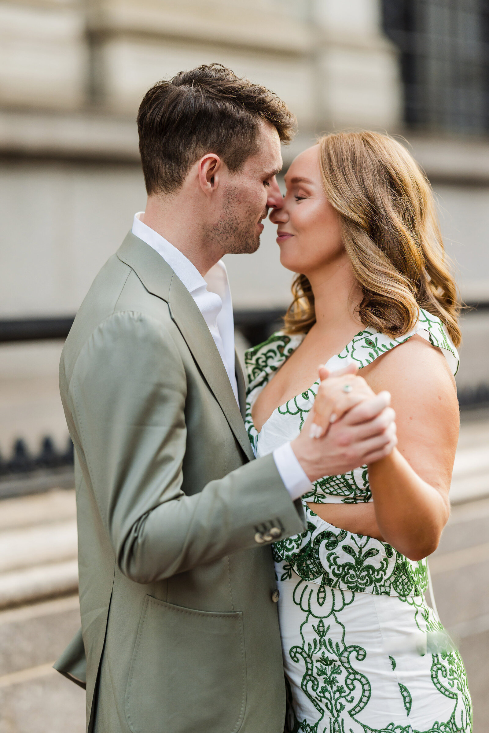 old-city-engagement-session-philly-13