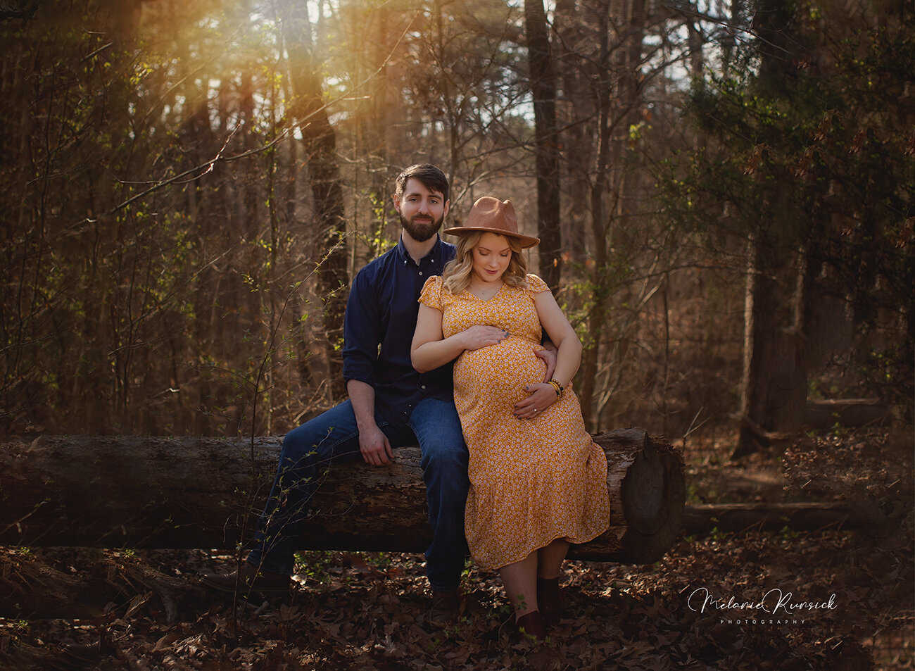 Jonesboro Maternity Photographer Melanie Runsick Photography