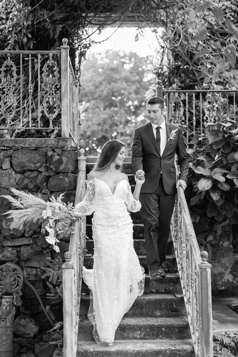 X0513_Haiku-Mill_Maui-Wedding-Photographer_Caitlin-Cathey-Photo_1256-b&w
