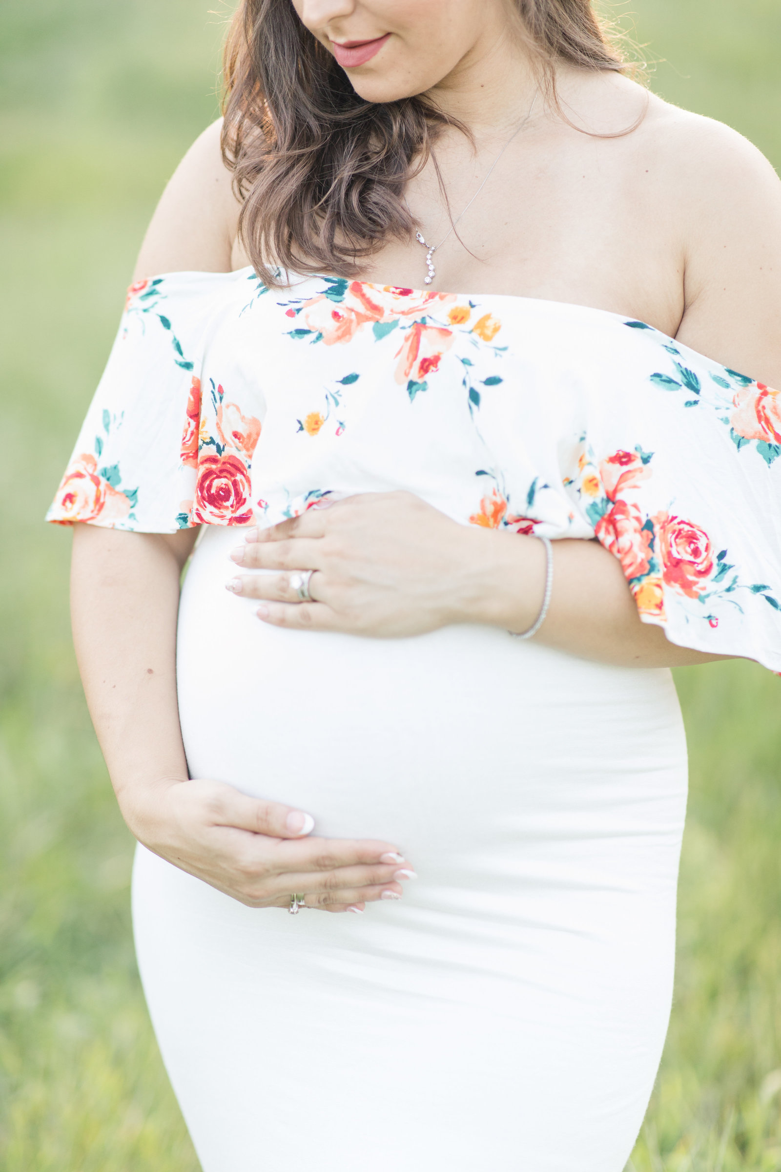 scovill-golf-course-pregnancy-session