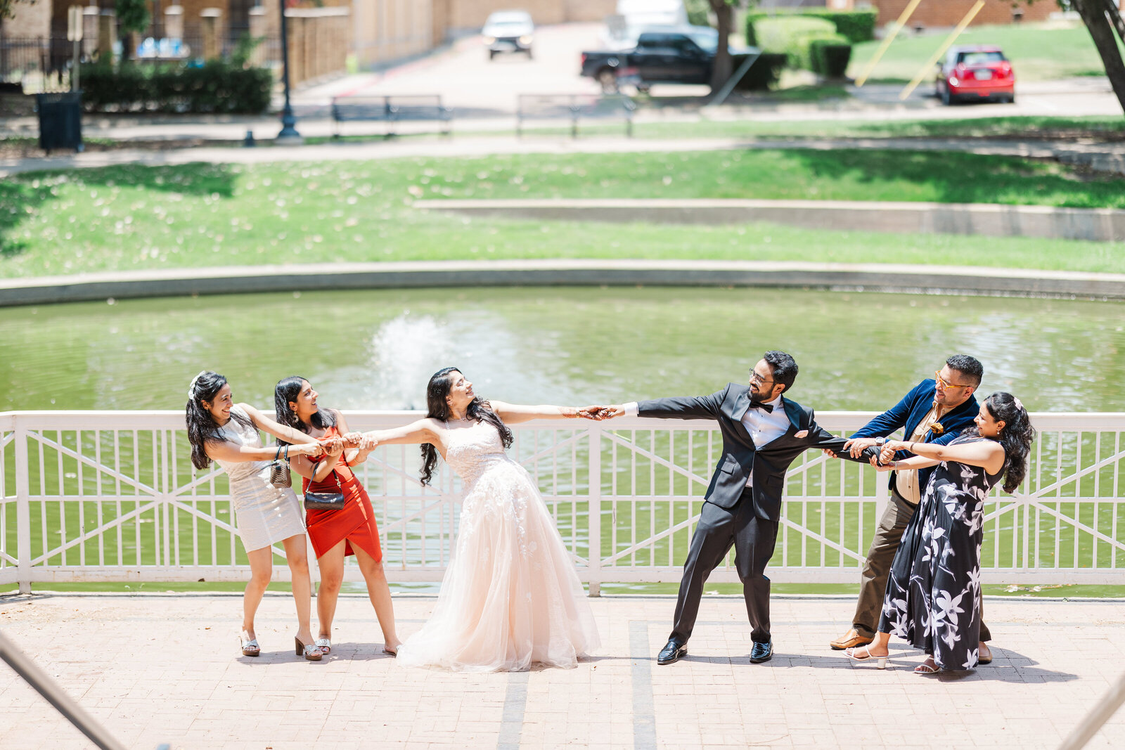 Micro-wedding-bridal-party-photography