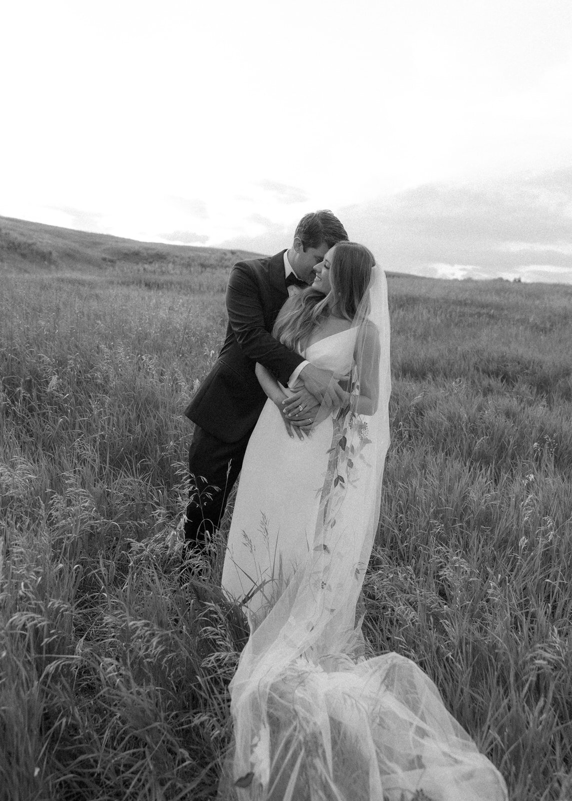 7.13-Hanna-Dan-Lake-Catamount-Steamboat-Wedding-587