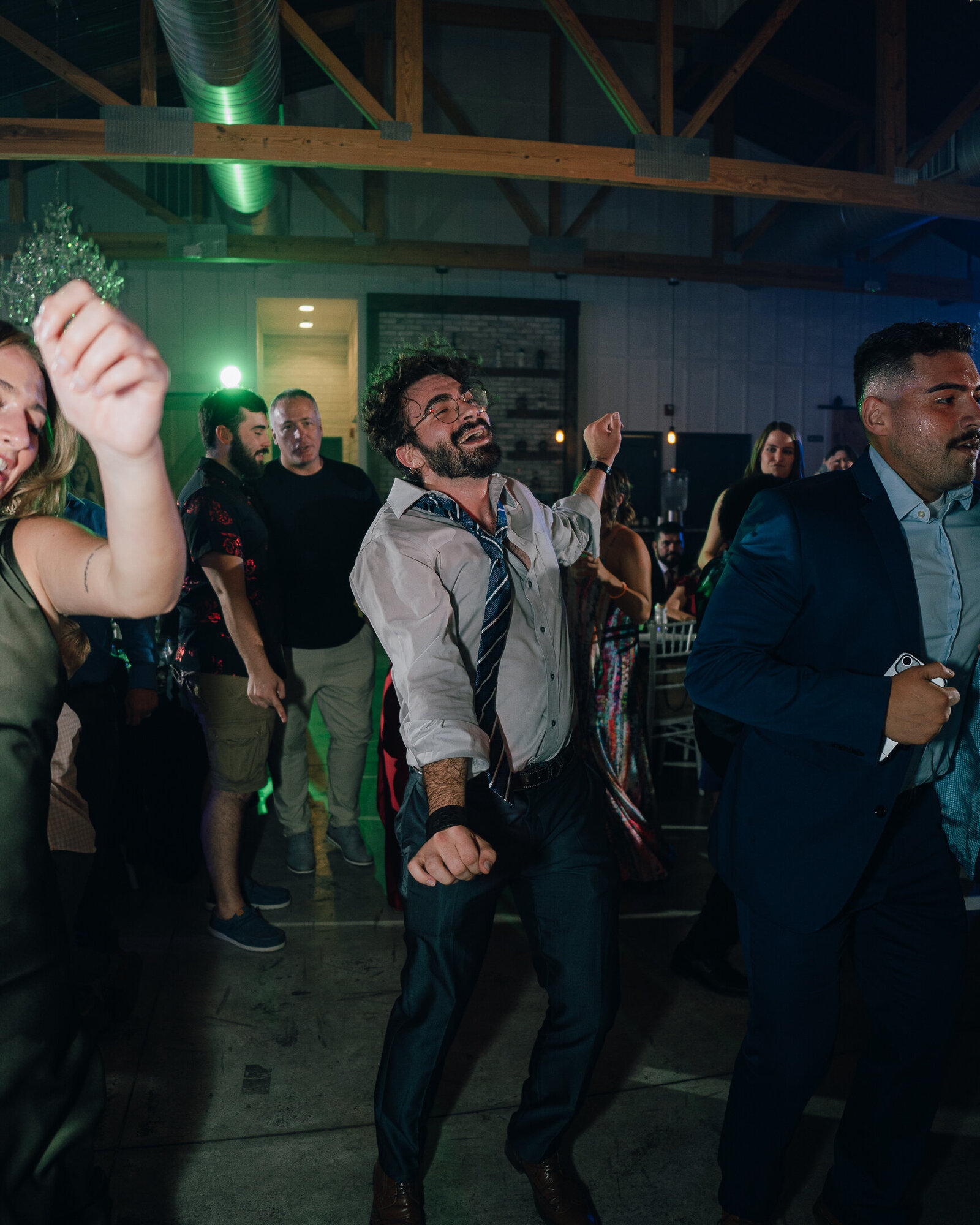 Saenz The Farmhouse KC Event Venue Wedding424