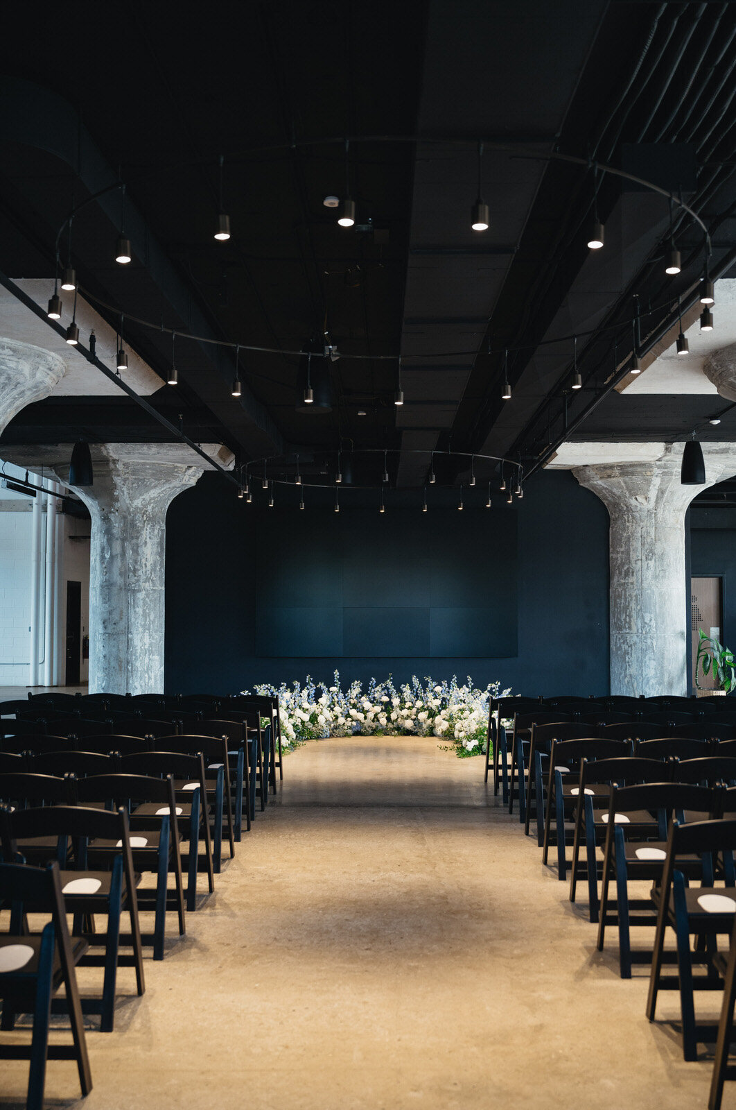 Chroma-Detroit-Wedding-Kaitlyn-Cole-Photography-239