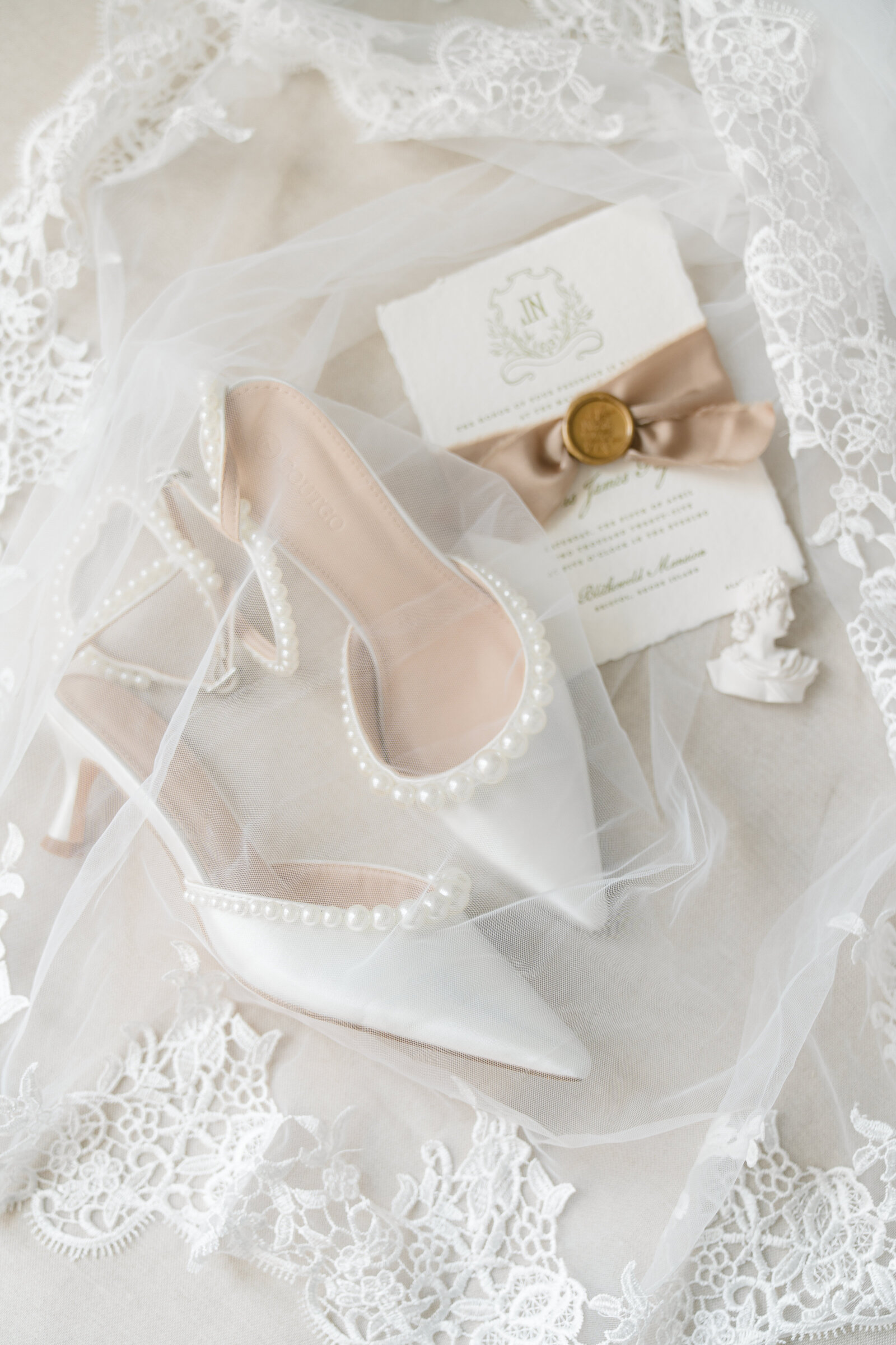 Caprio-Captured-Photography-Blithewold-Wedding-430
