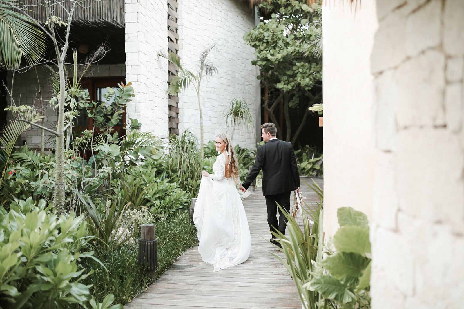 Boho-bride-Tulum-Mexico-wedding