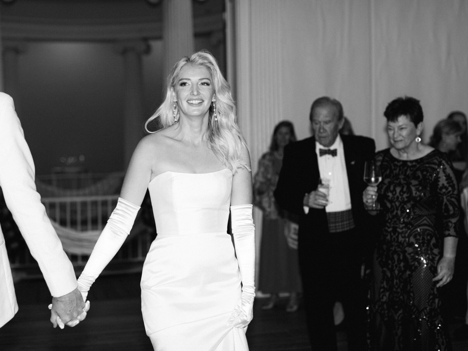 249-torianna-brooke-portraiture-hibernian-hall-wedding-charleston-wedding-photographer