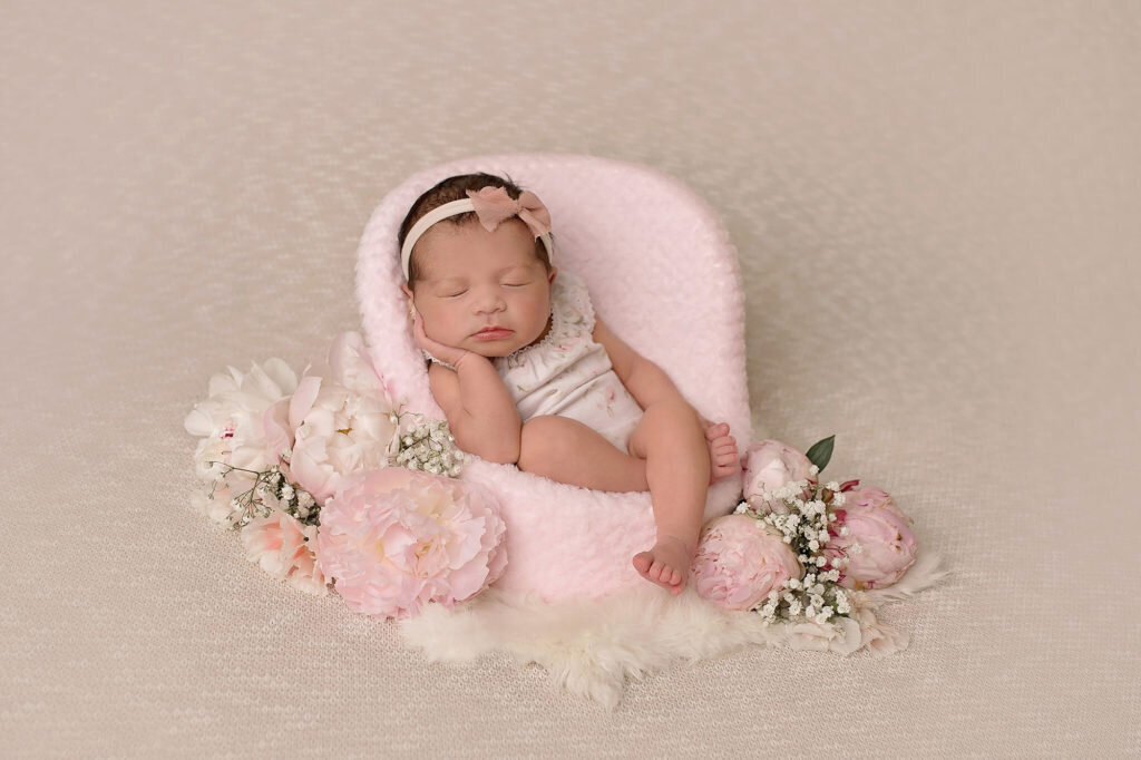 dallas newborn photographer, newborn photography near  me, newborn portraits dallas texas