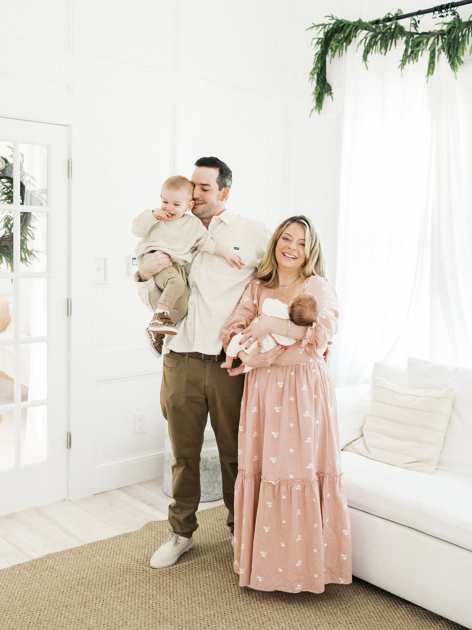 in-studio-newborn-session-motherhood-dallas.jpg