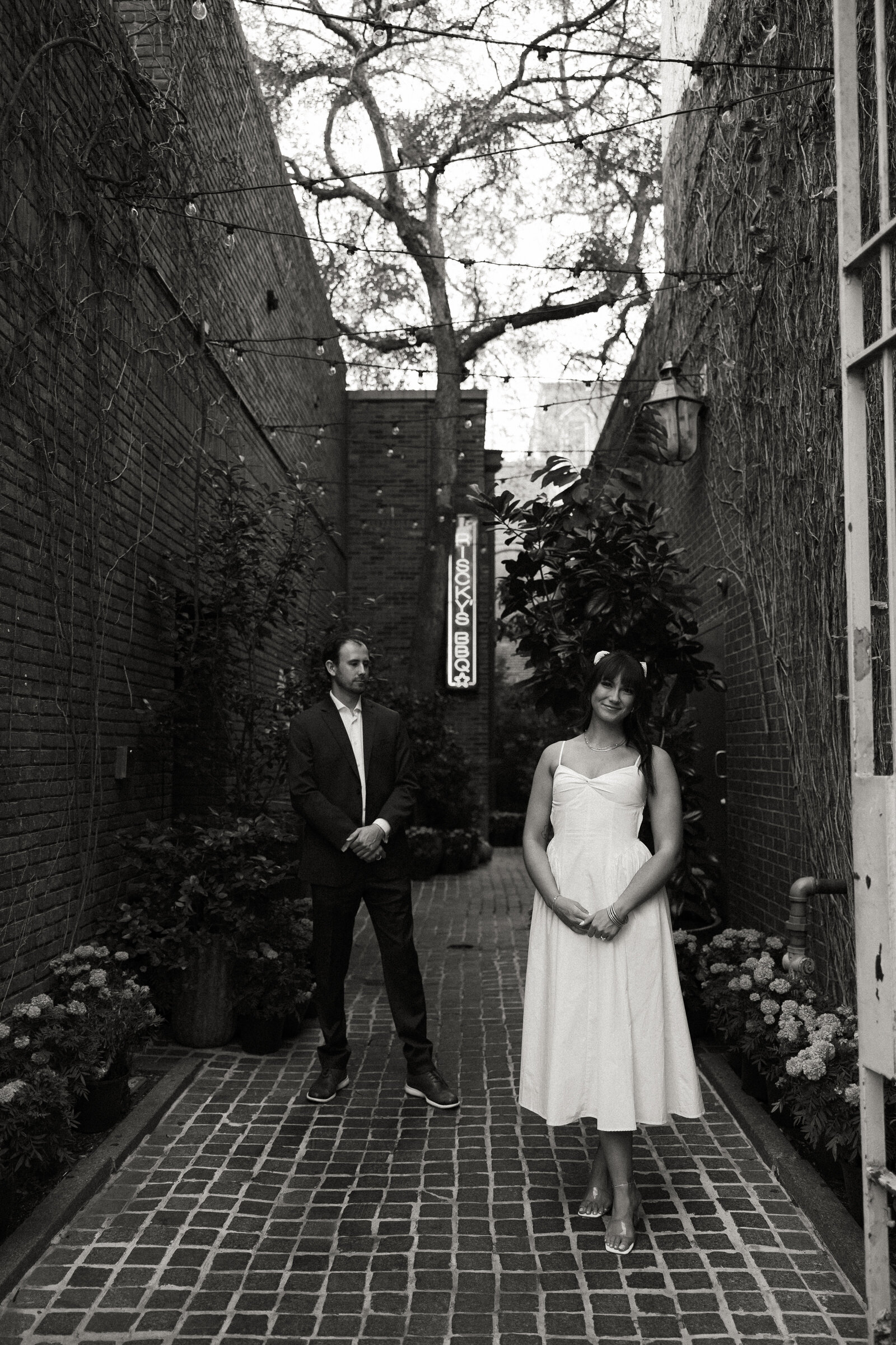 downtowndallasengagementphotos_stillsbytrinity-43