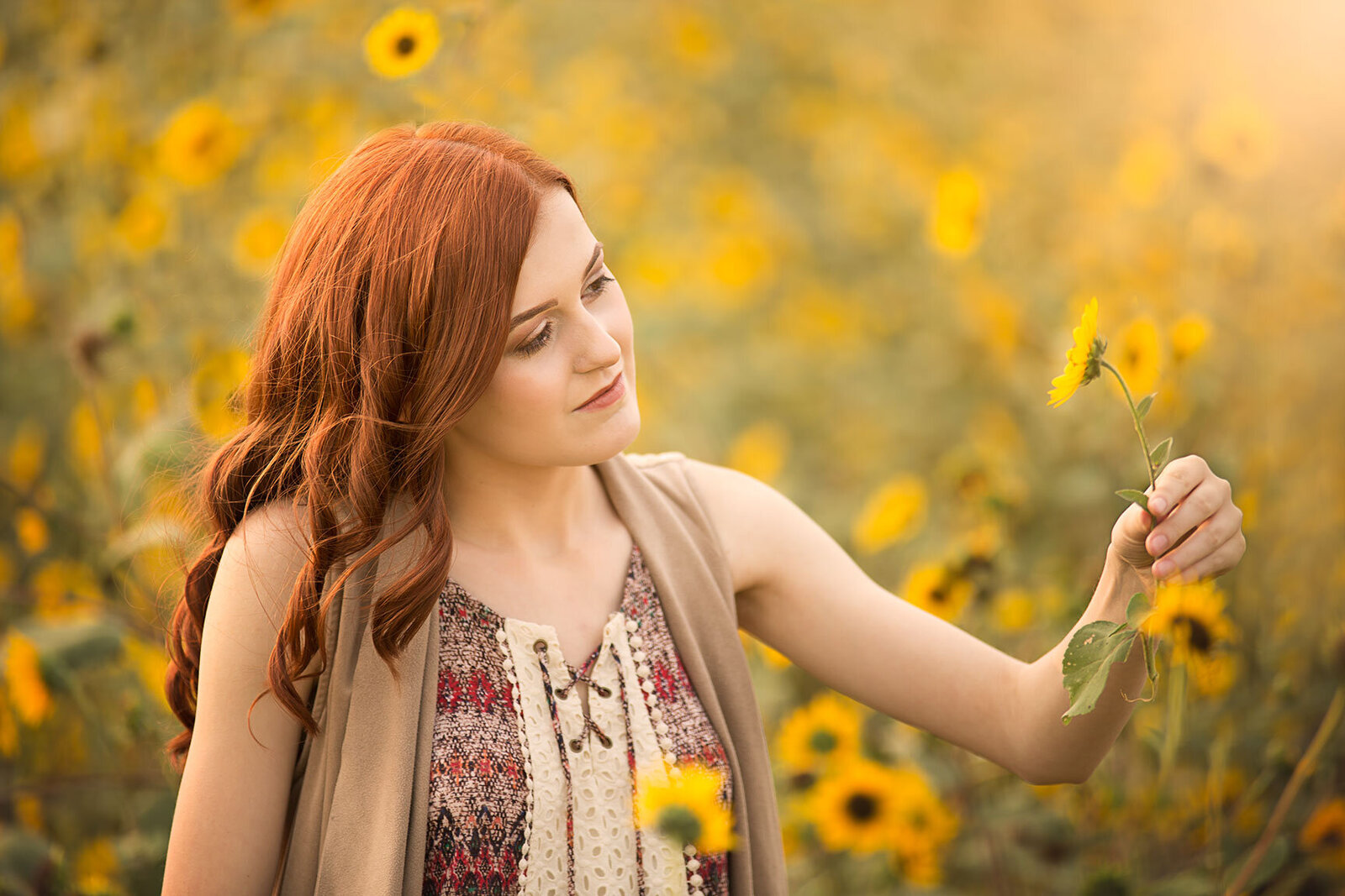 senior-high-school-portrait-colorado-field-Sunflower