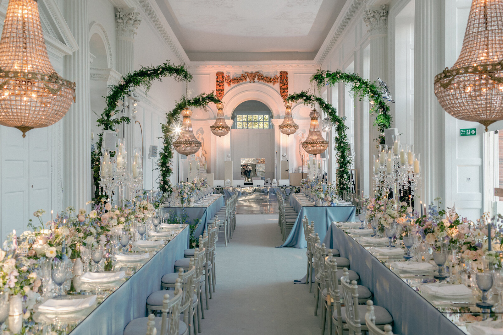 MJV-Kensington-Palace-Orangery-Wedding-051024-Dinner-Tablescape-Philippa-Sian-Photography-67