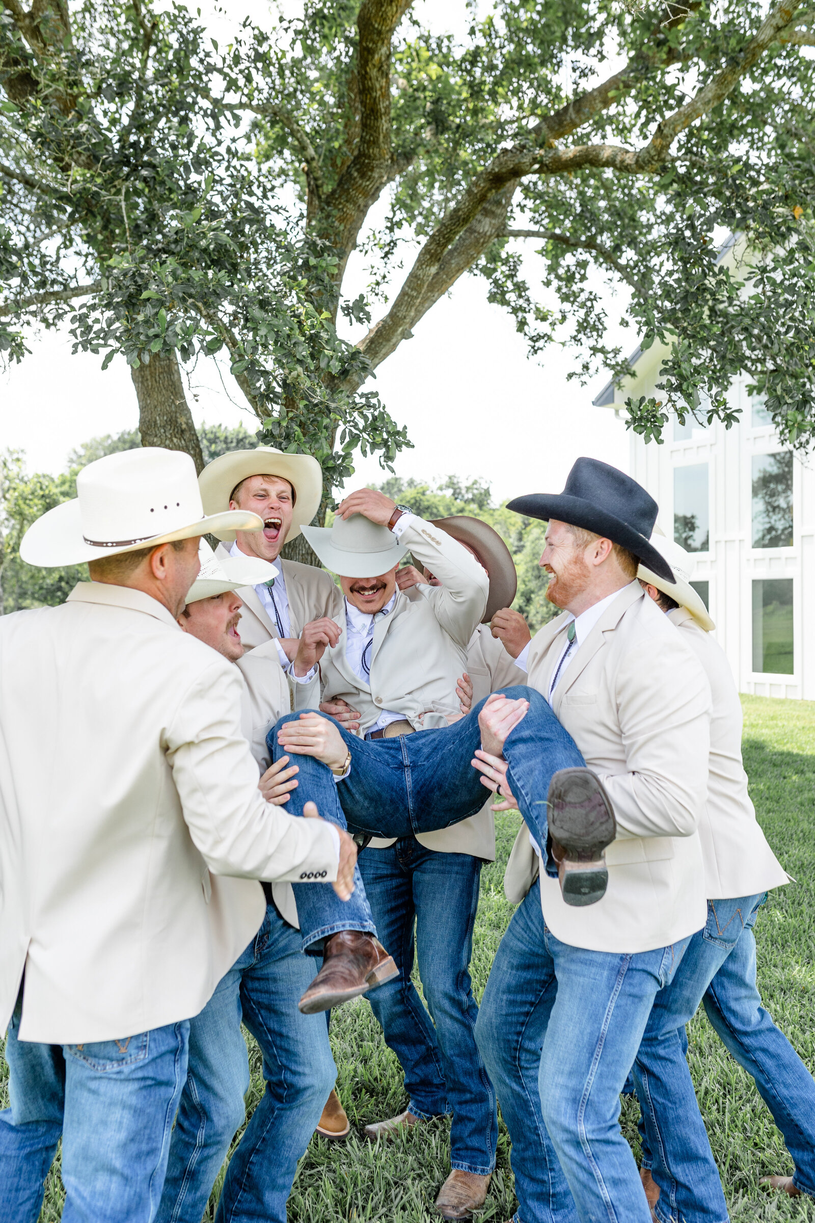 Willowynn-Barn-Wedding-Photographer-8