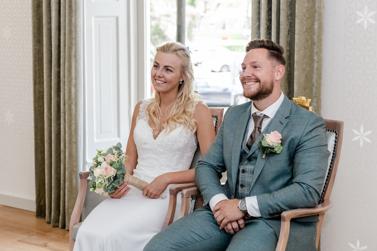 Trouwen in Jeltingahuis Buitenpost, trouwen in Achtkarspelen, bruidsfotograaf, trouwfotograaf (59)
