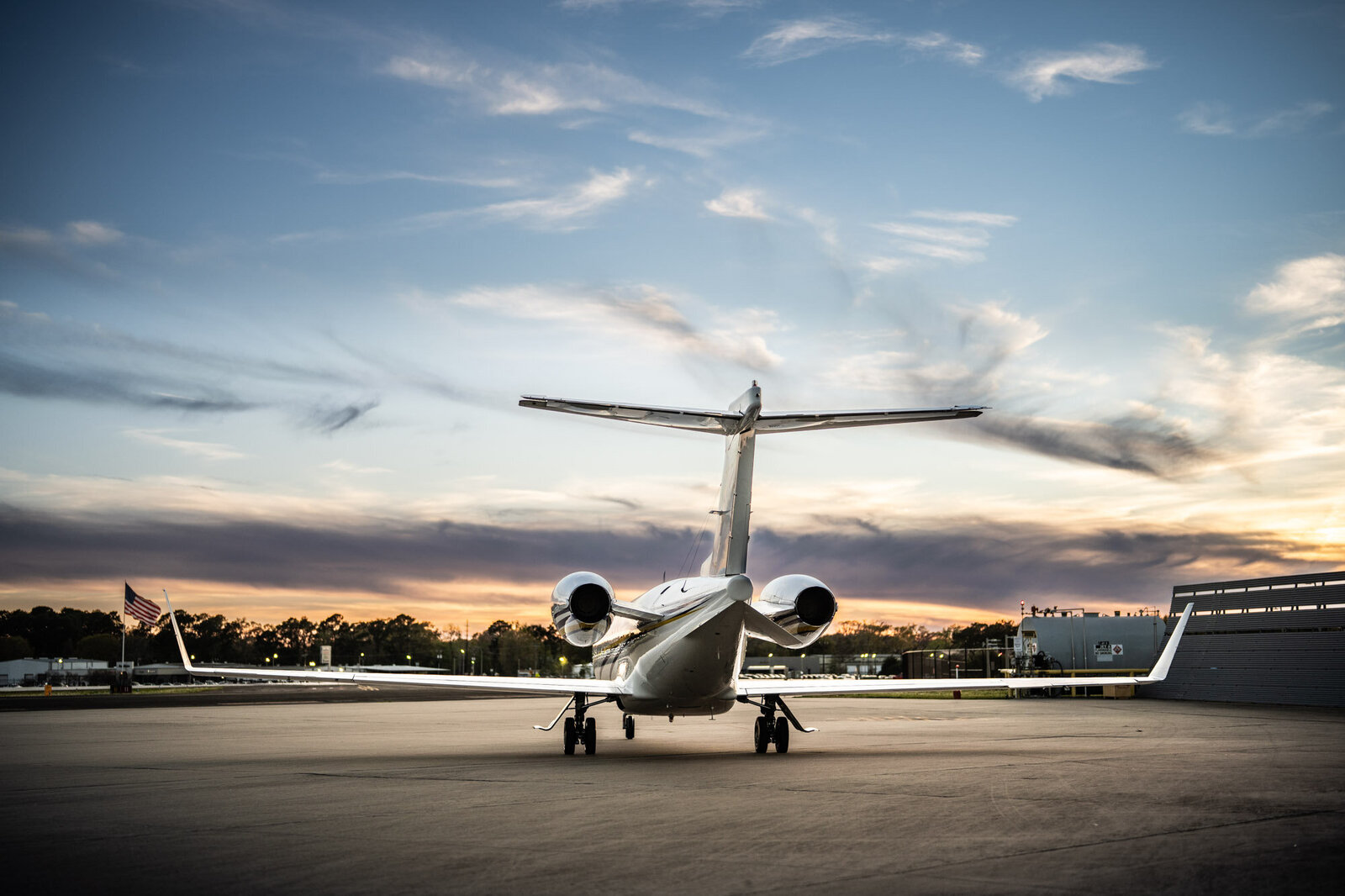 Private jet brokerage photo