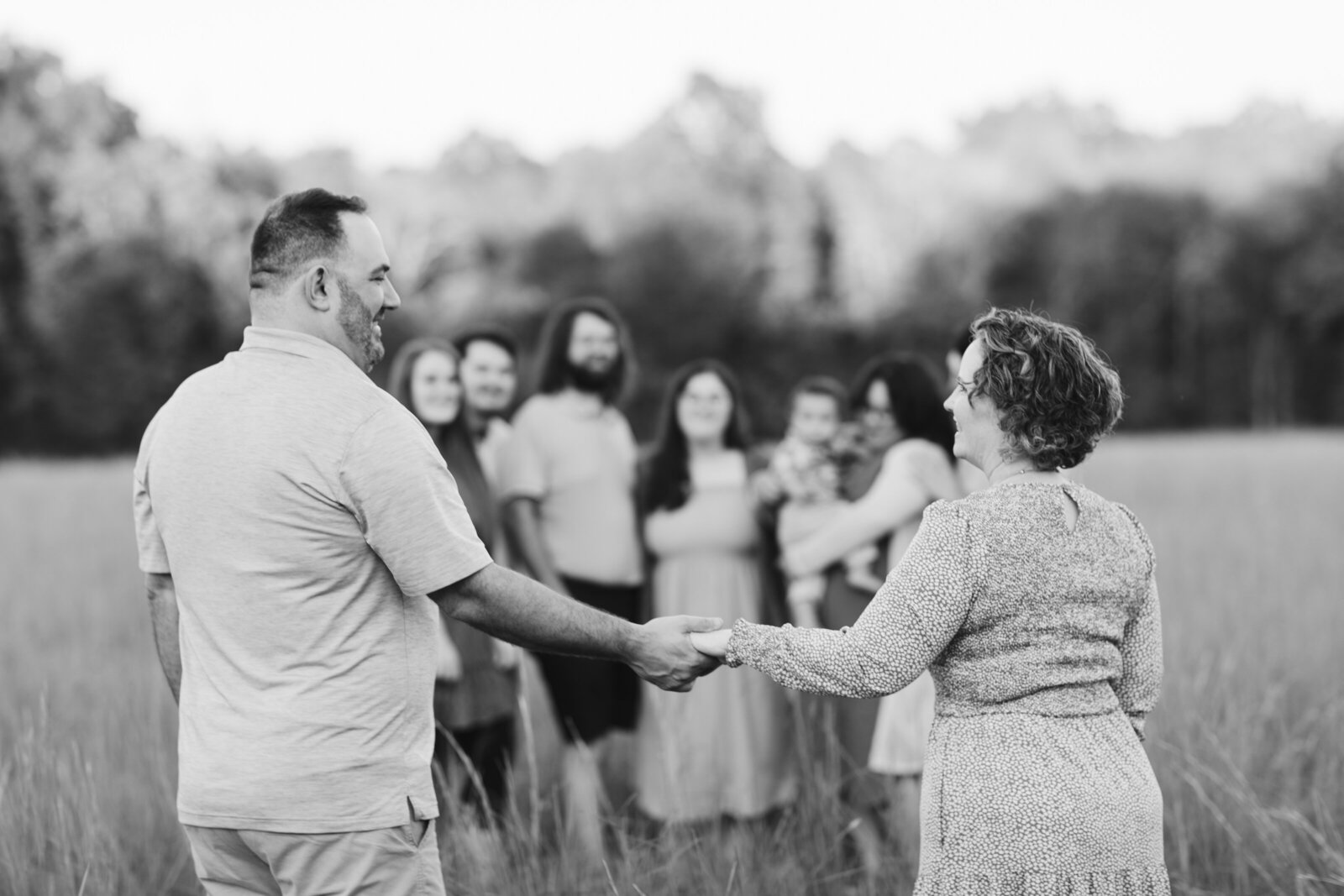 Burger-Family-BW-84