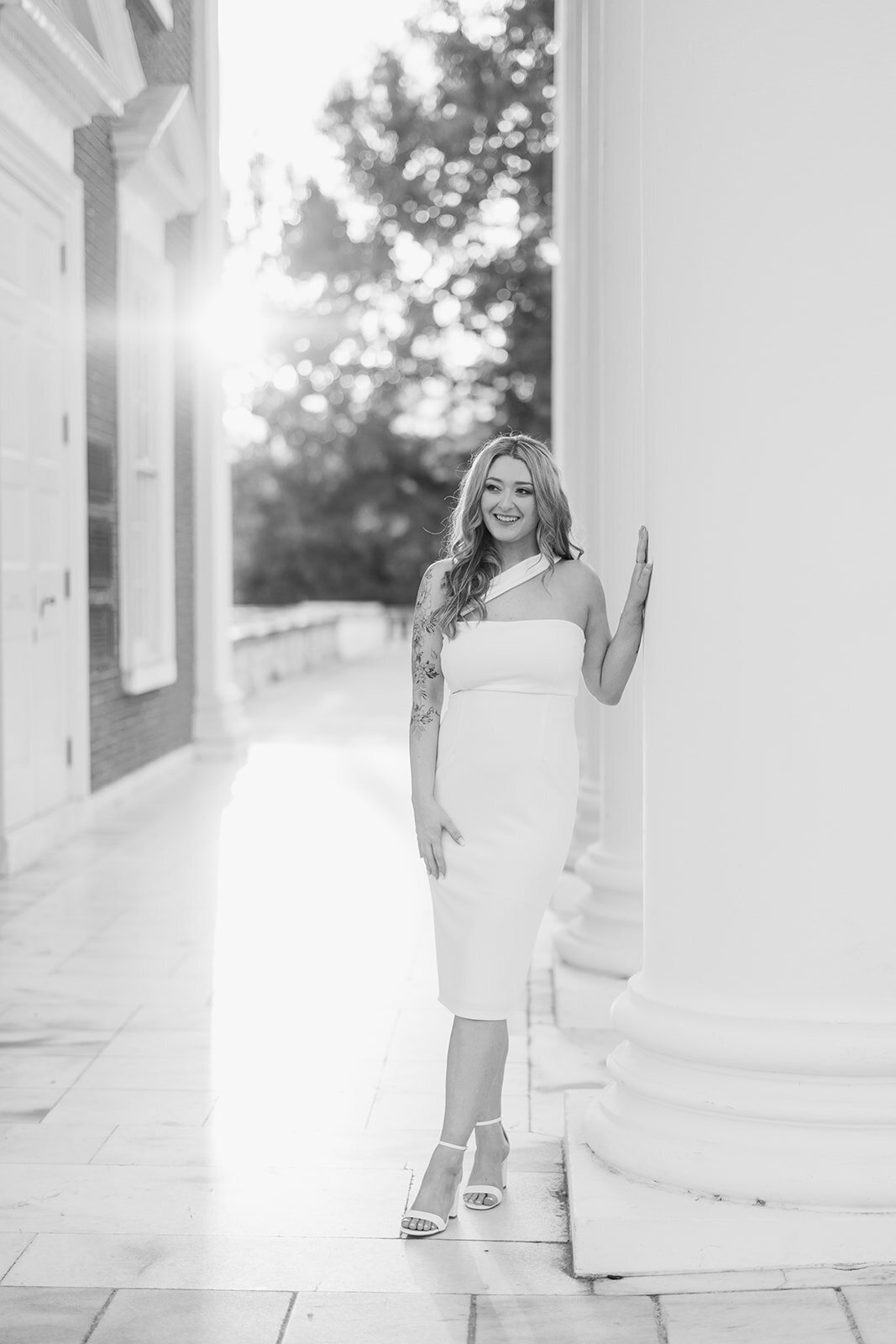 Xiaoqi-Li-Photography-2023-05-04-Sarah-Grad-010_websize