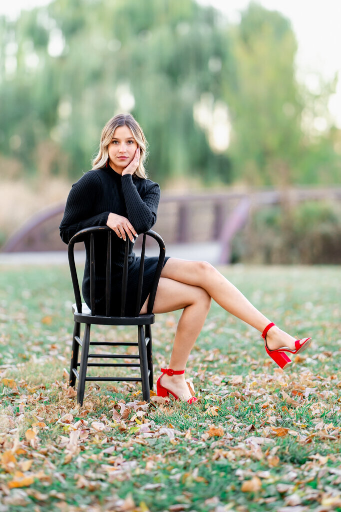 St. Louis Senior Photographer-Erika Rene Photography-Forest Park-Victorian Bridge-47