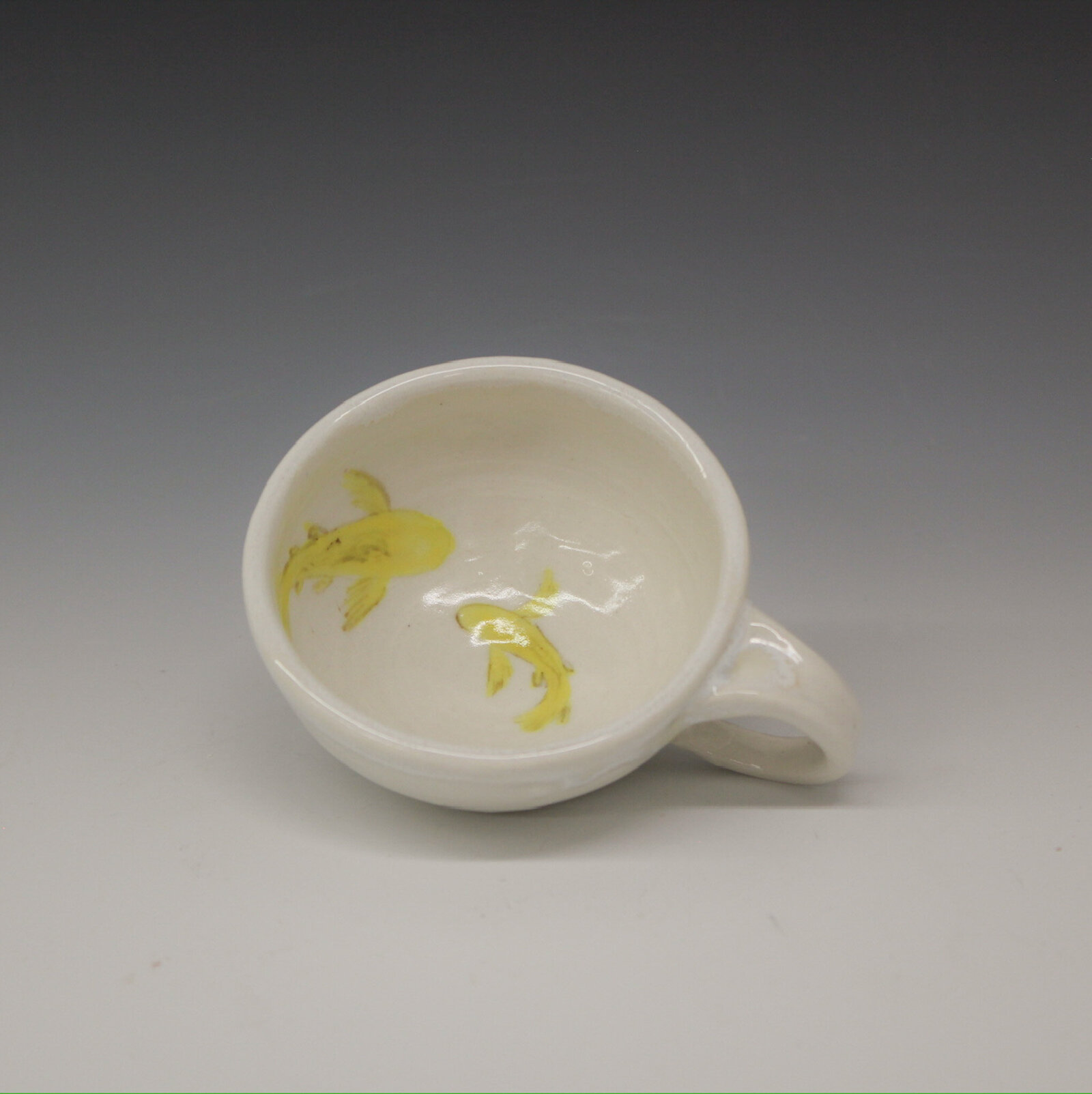 2 yellow koi tea