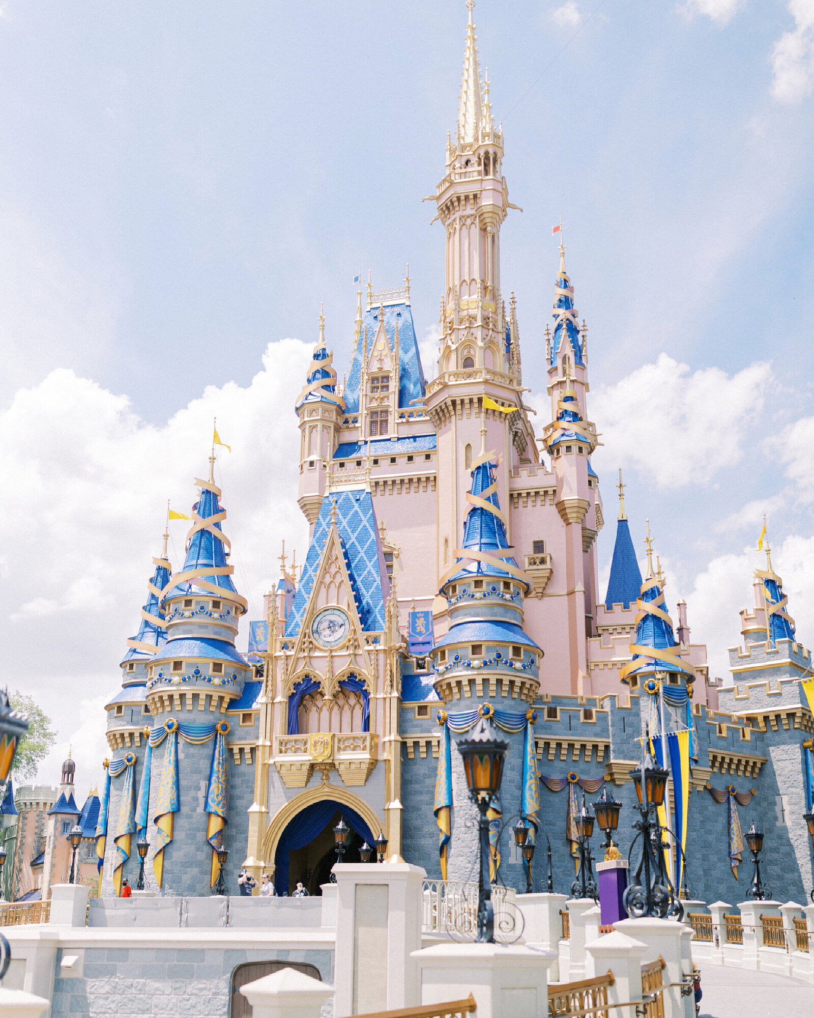 D89F95FE-4688-489B-87CE-CAE50E37AF0C